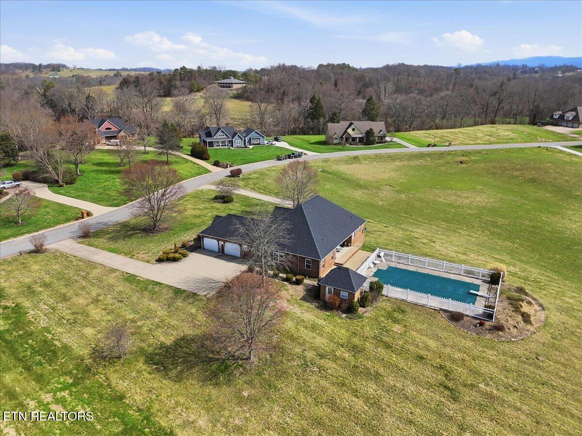 522 Waterstone Circle Greeneville TN 37745