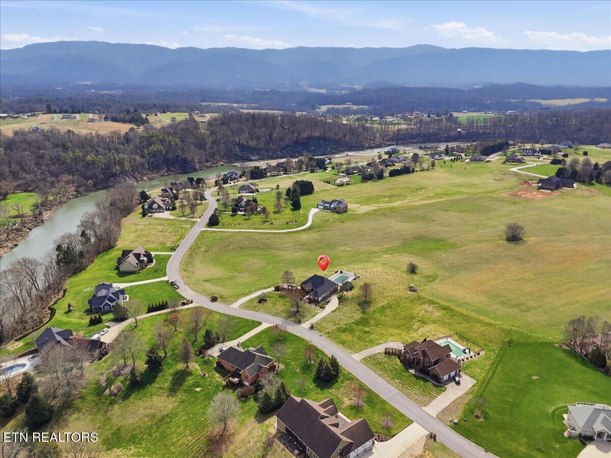 522 Waterstone Circle Greeneville TN 37745
