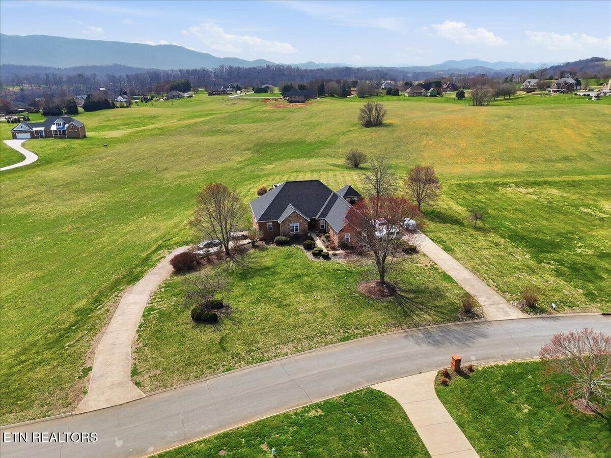 522 Waterstone Circle Greeneville TN 37745