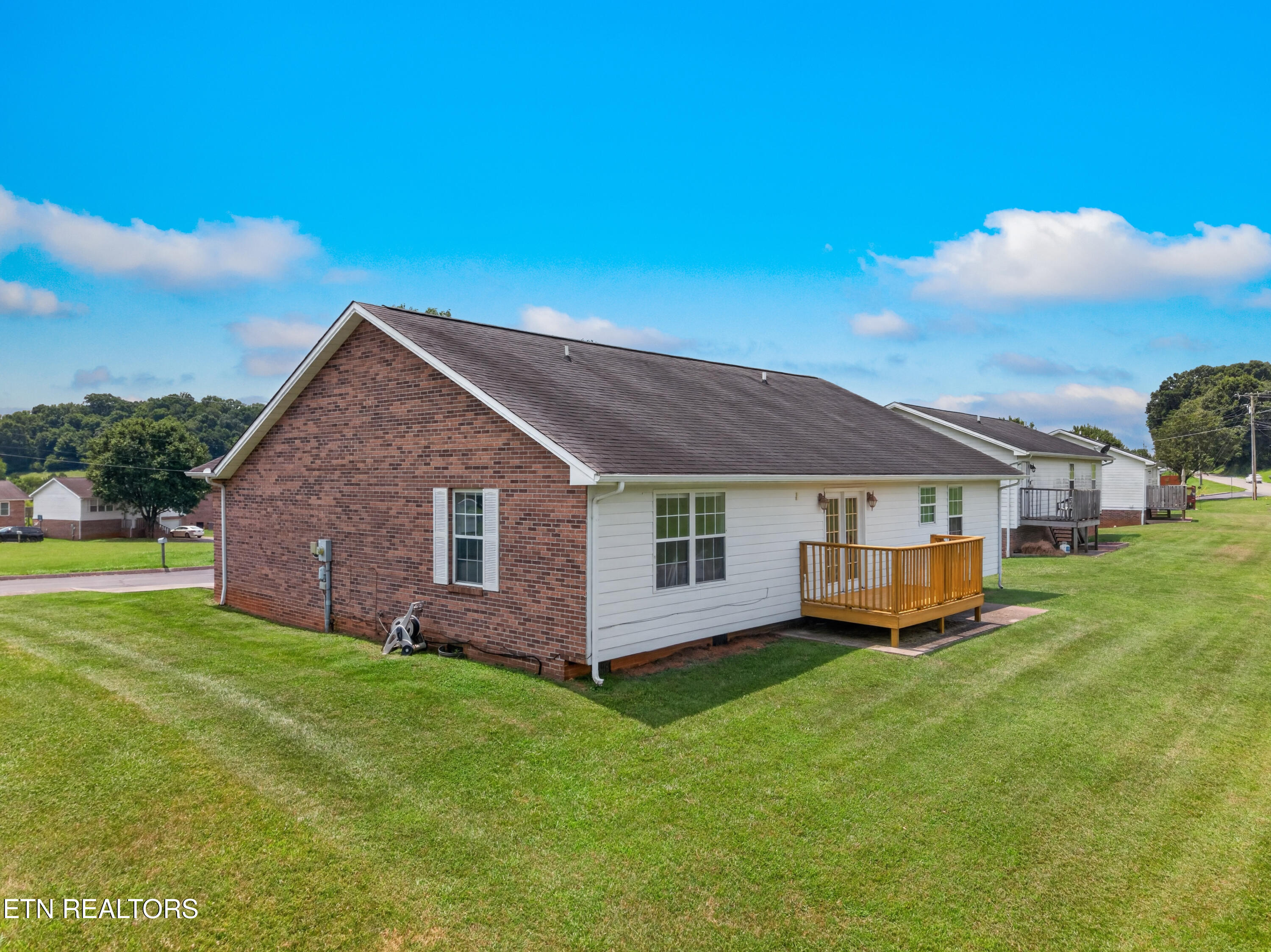 1033 Fox Run Jefferson City TN 37760