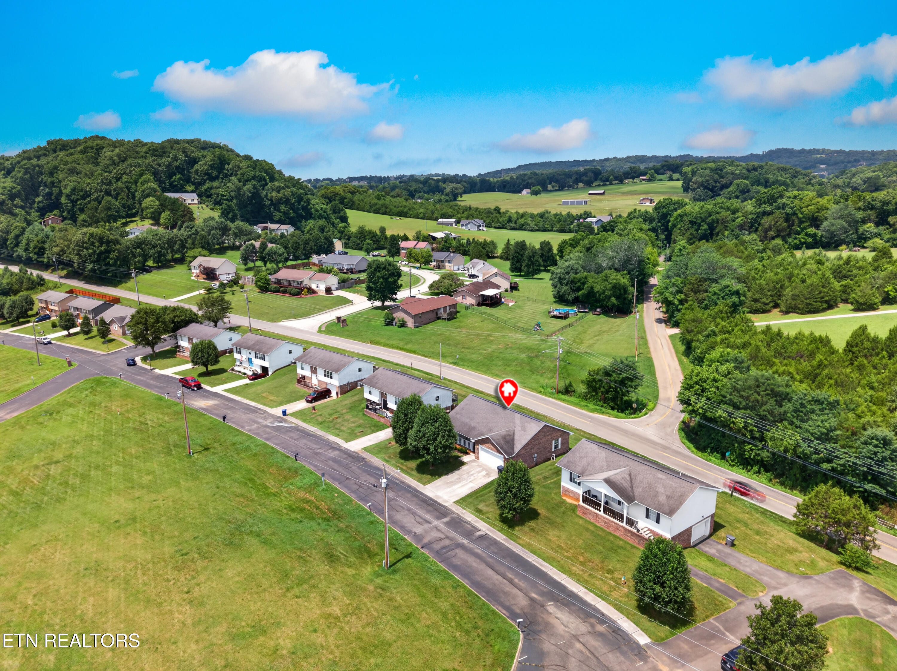 1033 Fox Run Jefferson City TN 37760