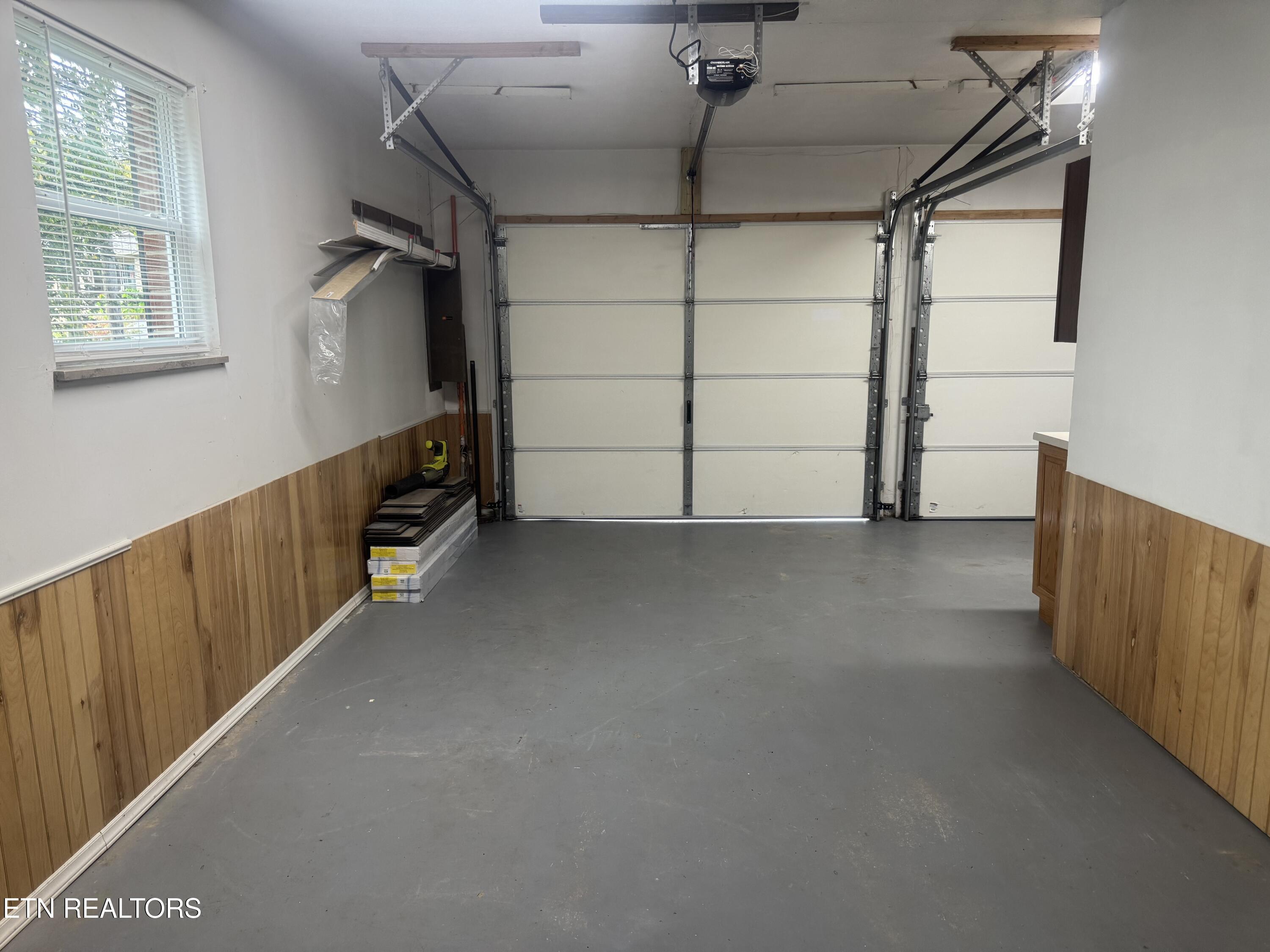 3341 W Wolf Valley Road Clinton TN 37716