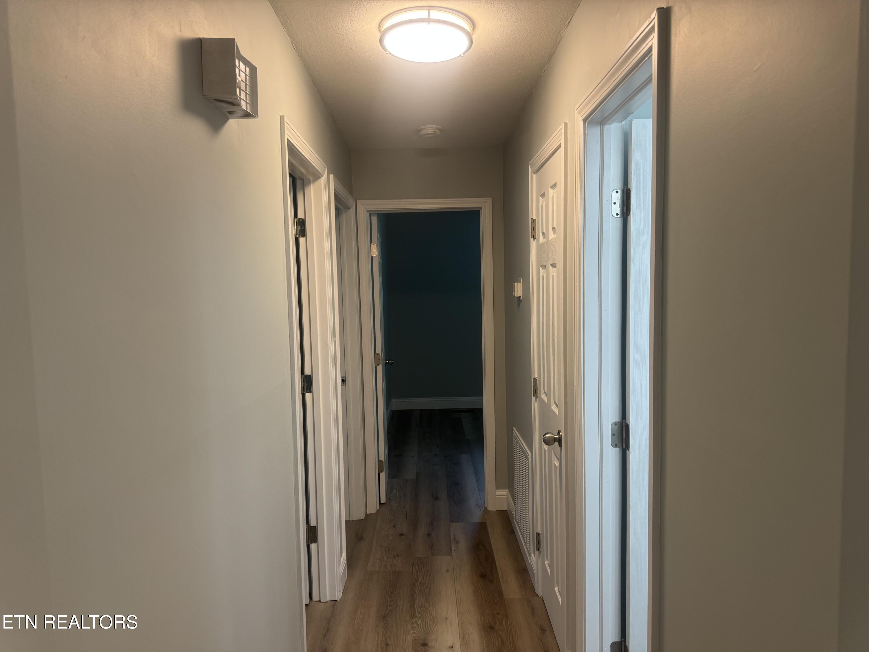 3341 W Wolf Valley Road Clinton TN 37716