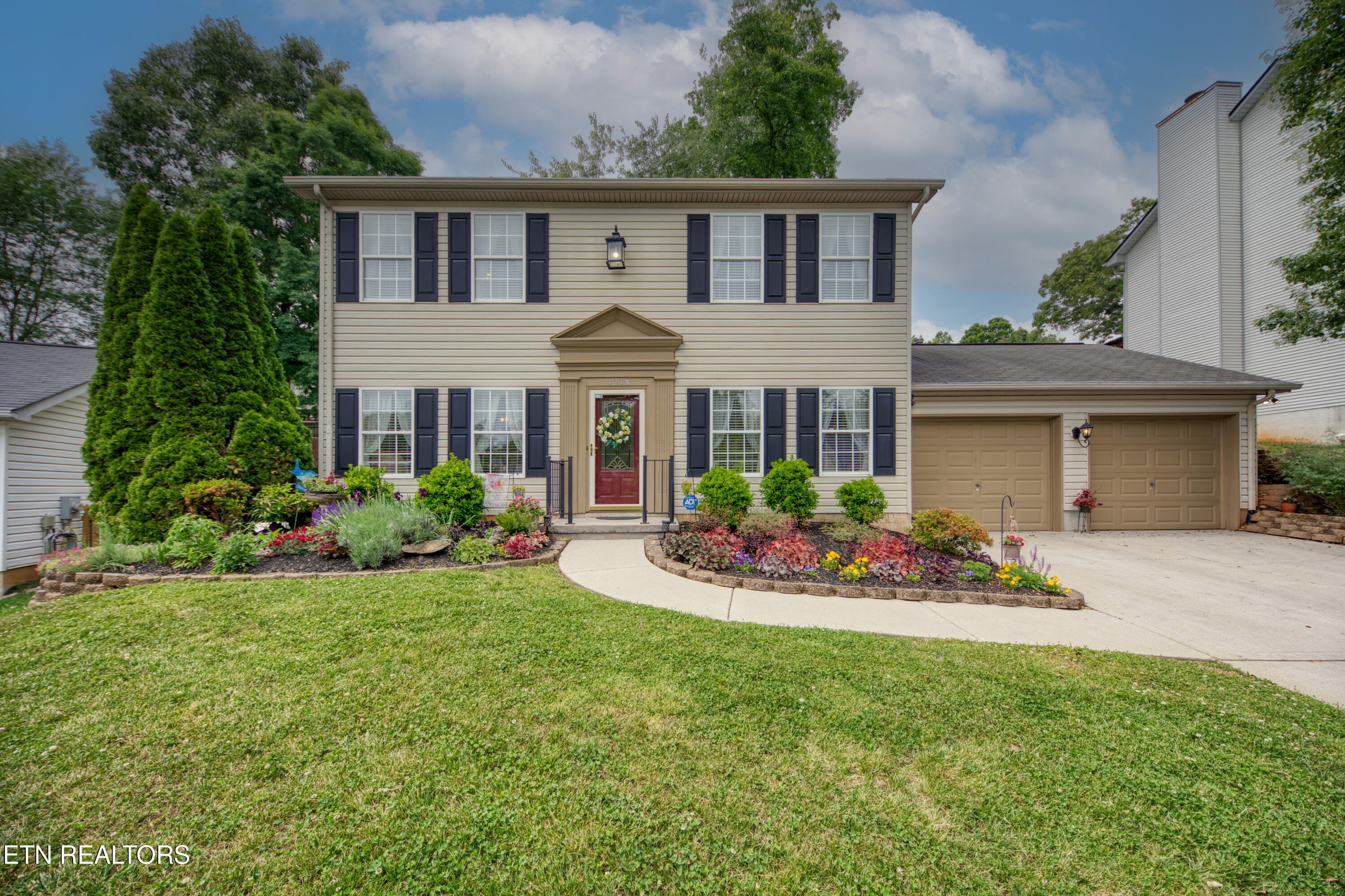 1218 Edenbridge Way Knoxville TN 37923