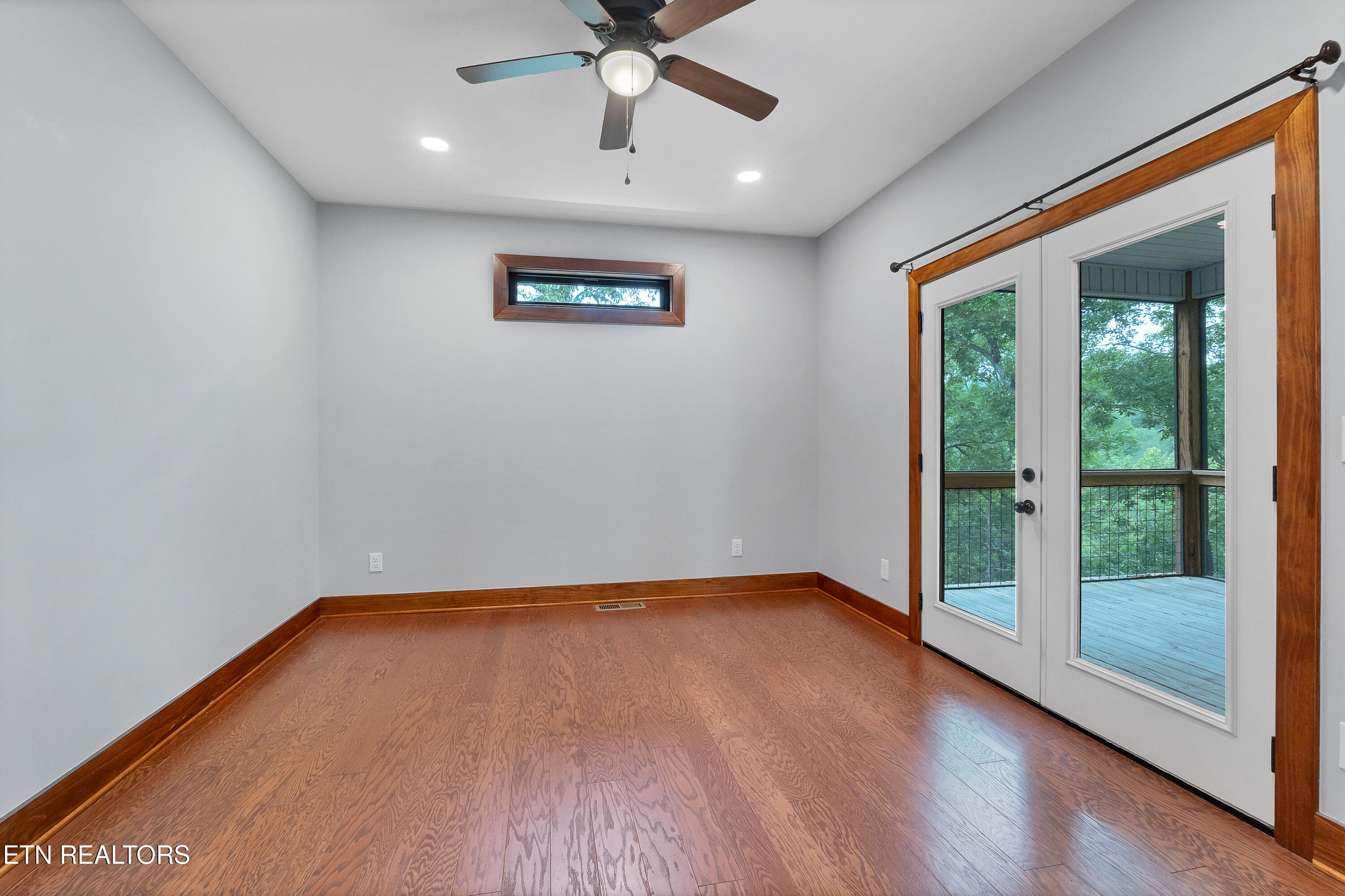 134 Fairway Circle Townsend TN 37882