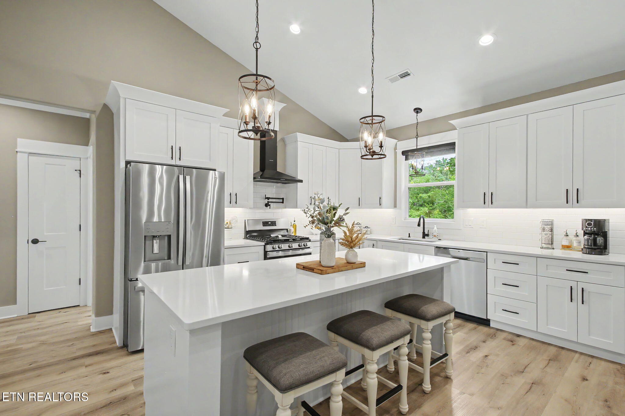 229 Gadusi Way Loudon TN 37774