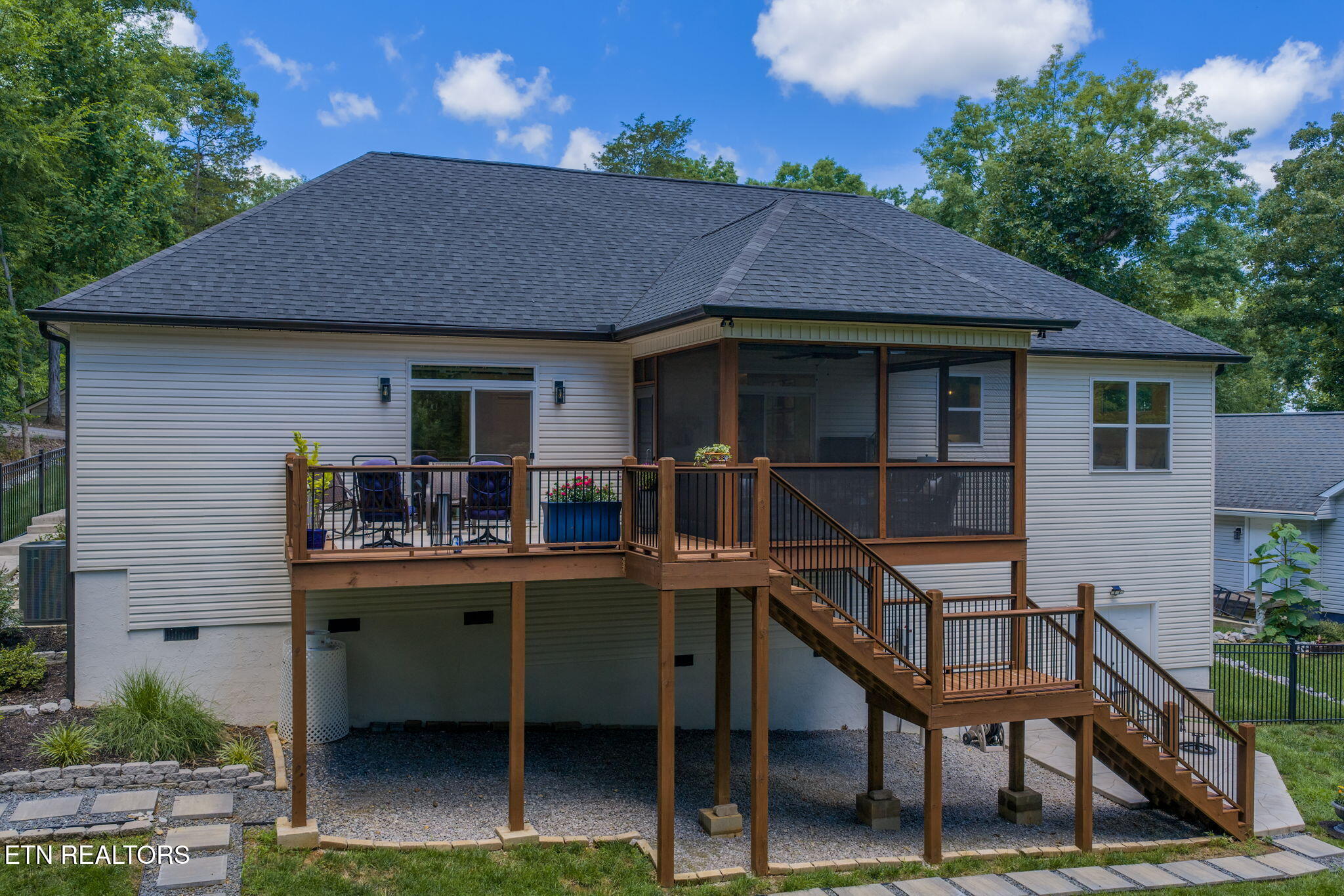 229 Gadusi Way Loudon TN 37774