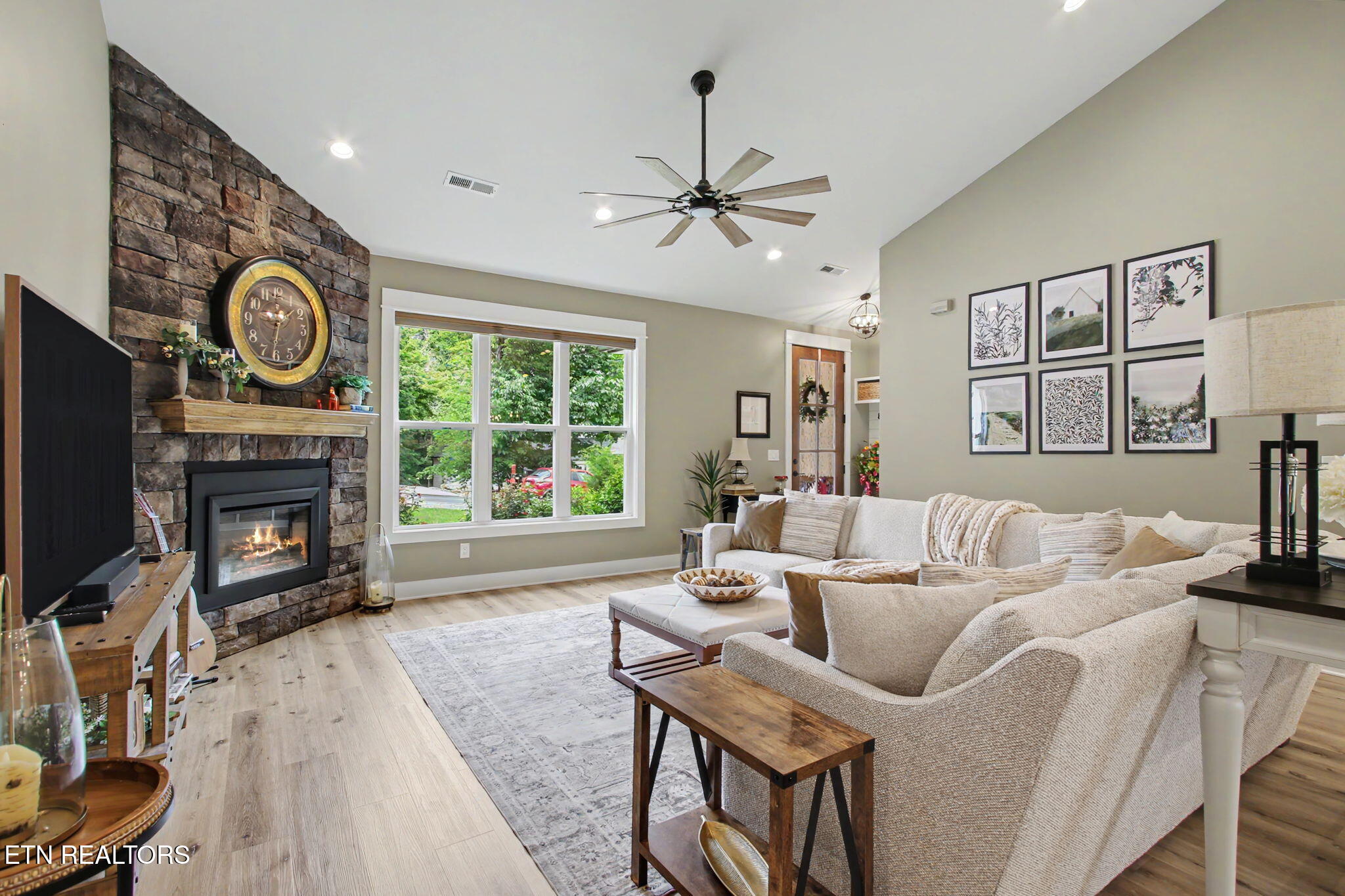 229 Gadusi Way Loudon TN 37774