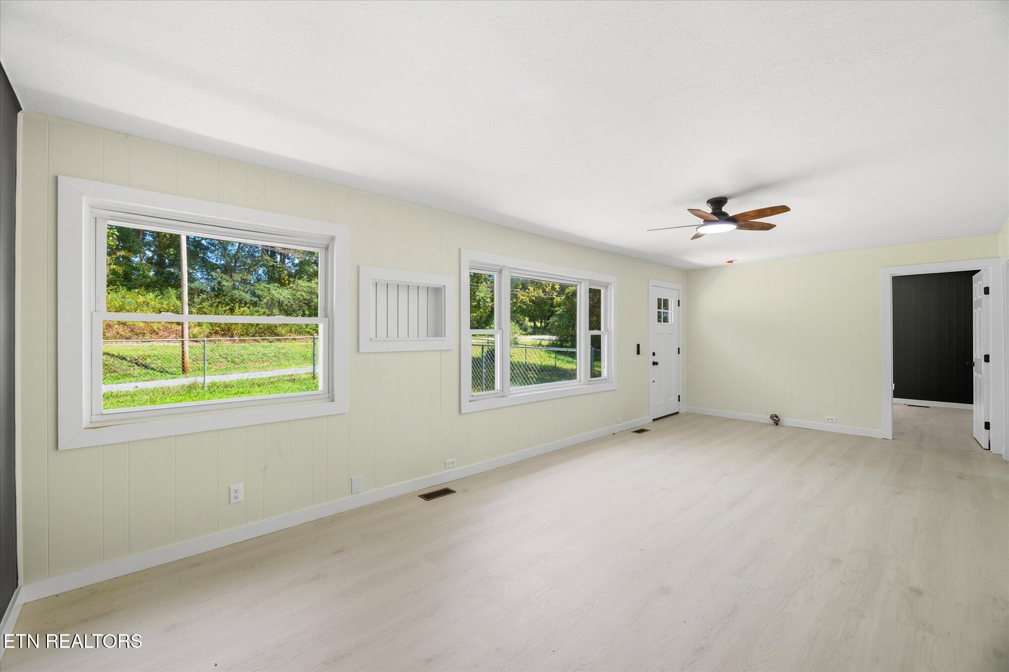532 Scandlyn Hollow Road Oliver Springs TN 37840