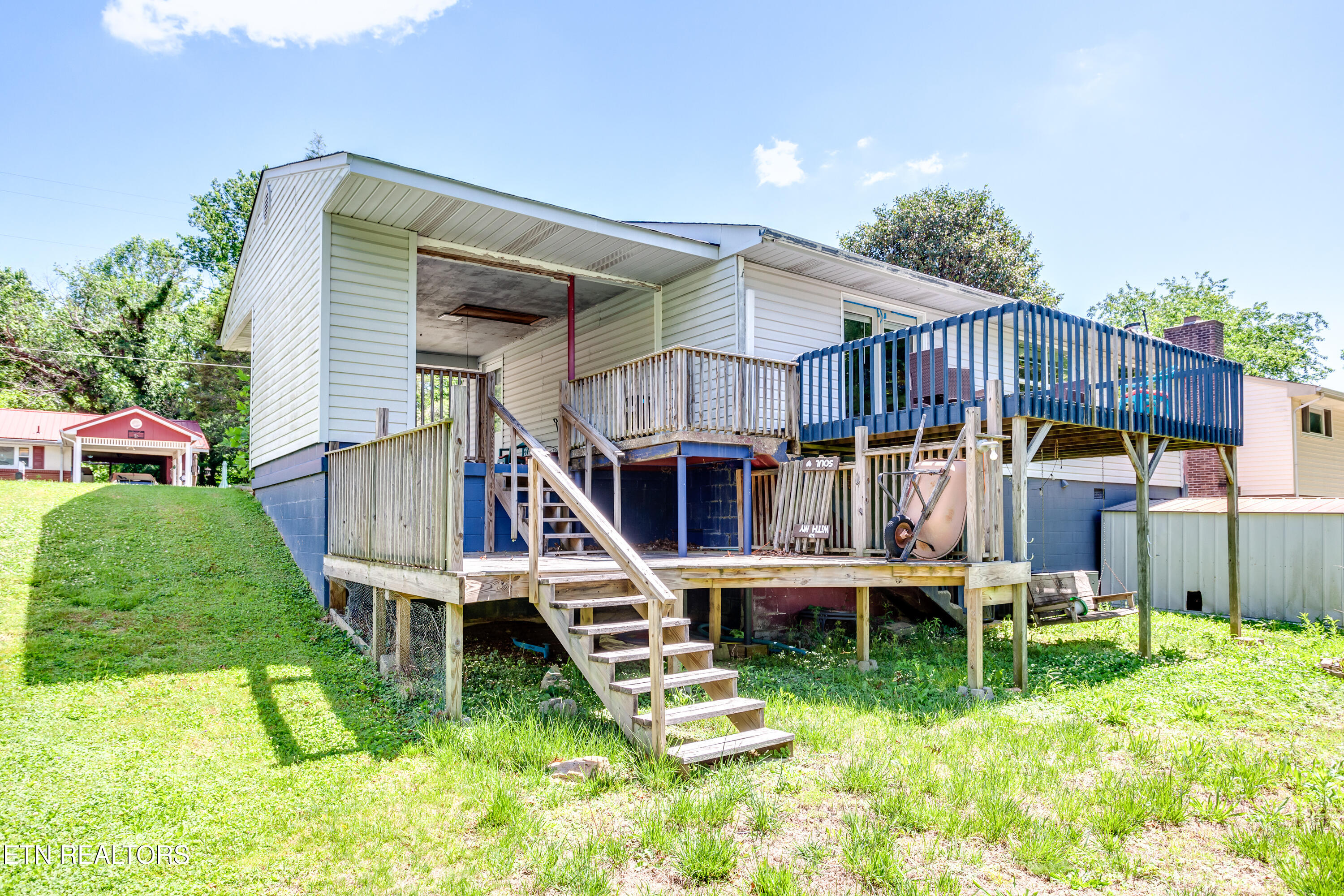 135 Upper Airbase Lane Briceville TN 37710