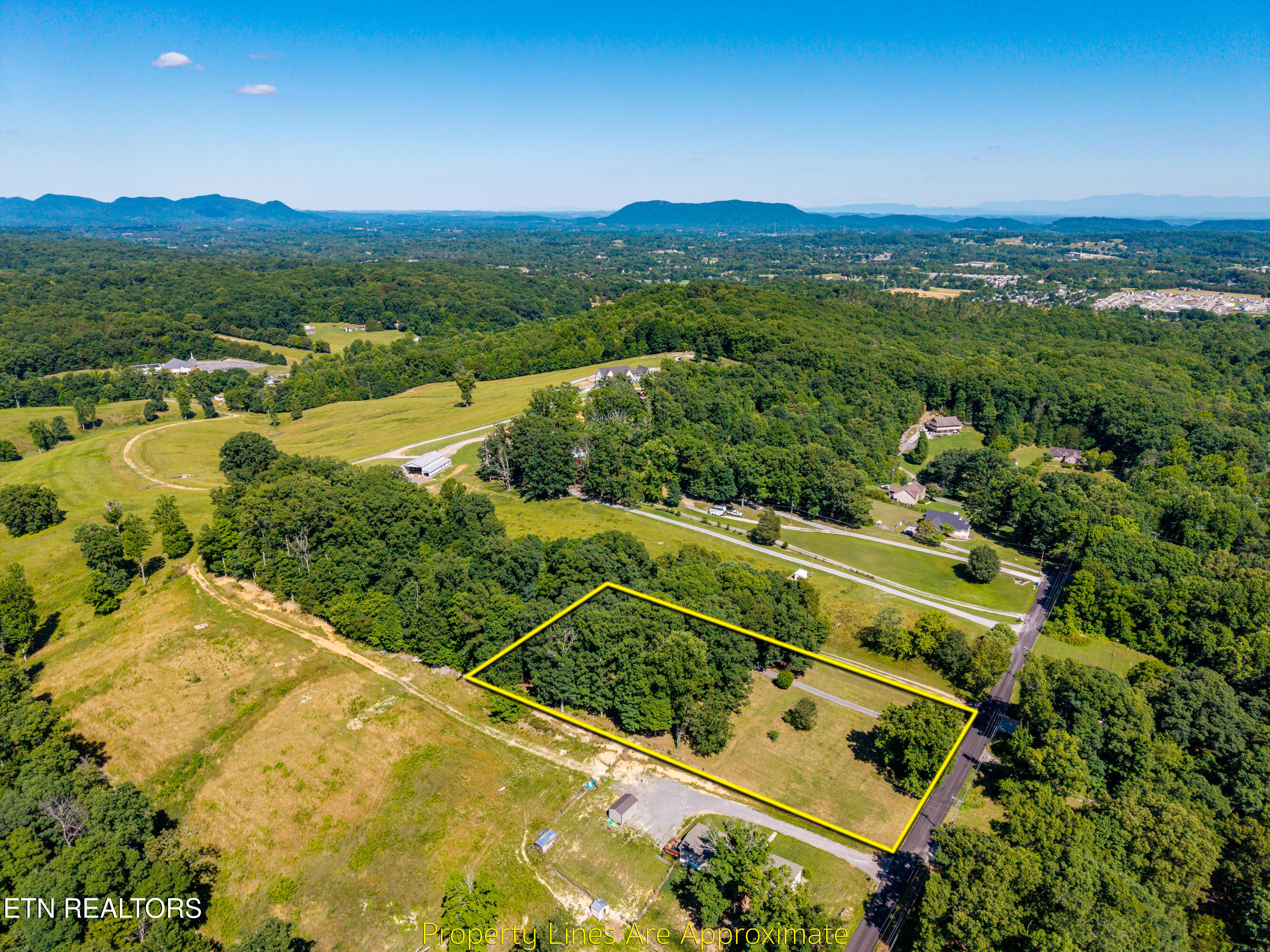 8518 Coppock Road Corryton TN 37721
