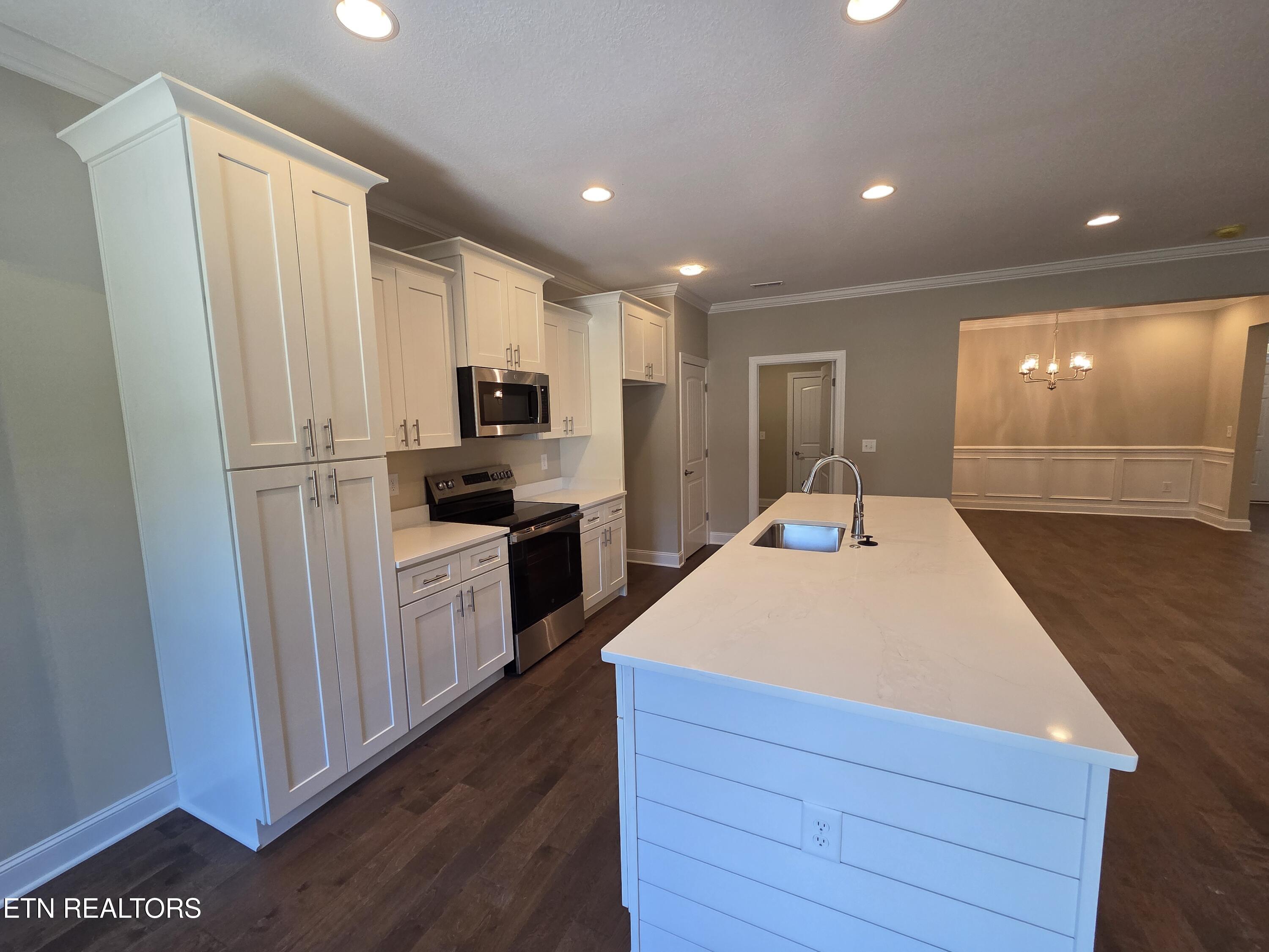 1323 Kenzi Rose Lane Knoxville TN 37918