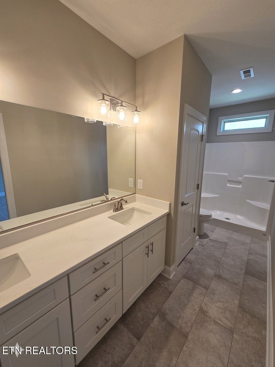 1323 Kenzi Rose Lane Knoxville TN 37918