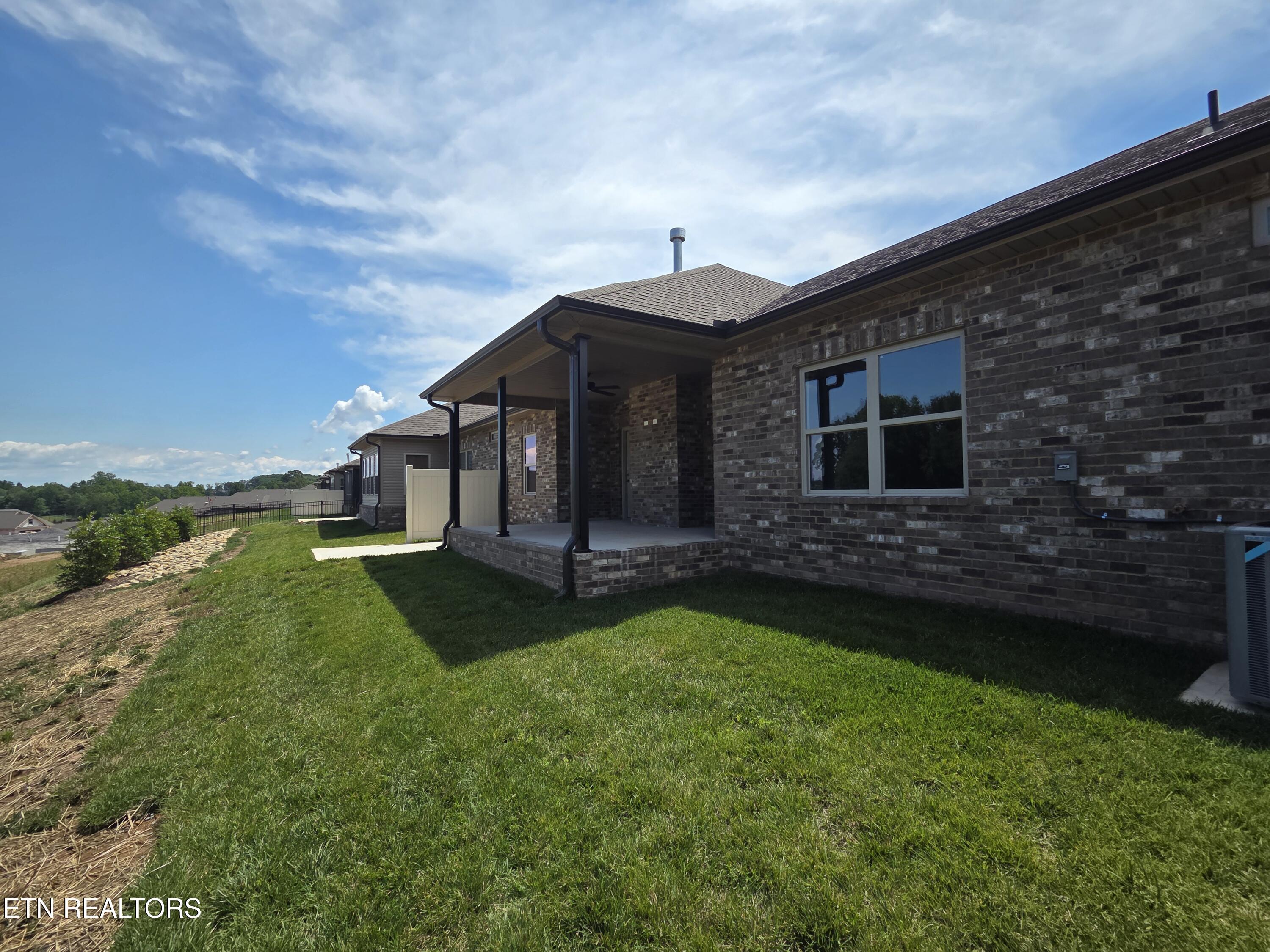 1323 Kenzi Rose Lane Knoxville TN 37918