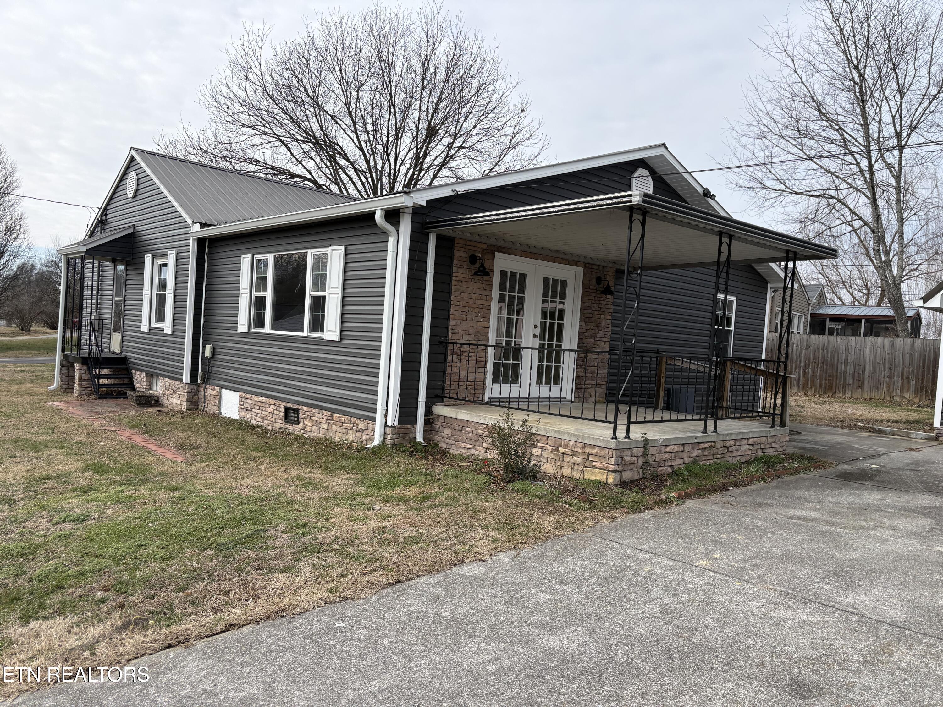 332 Henderson Street Maryville TN 37804