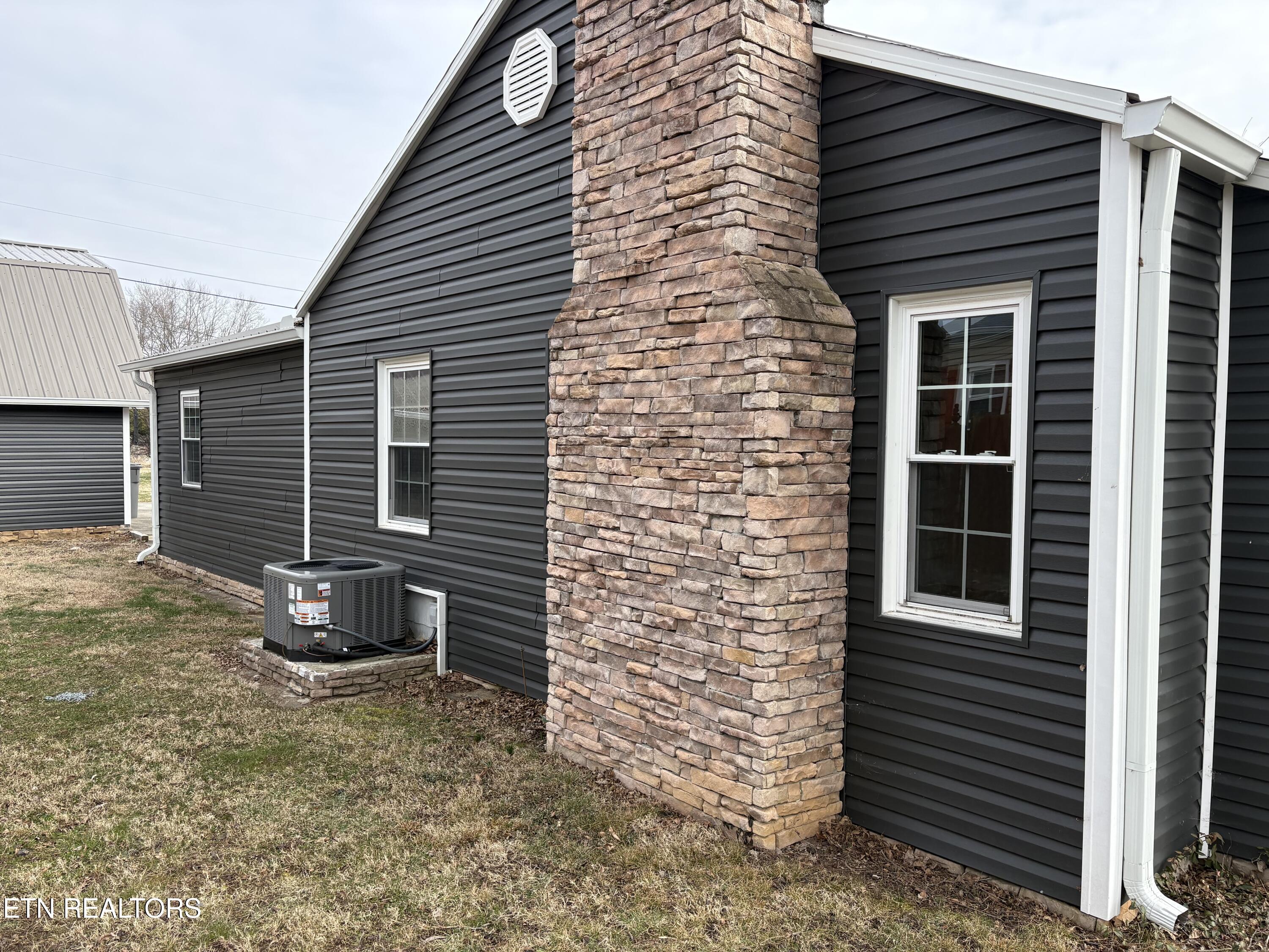 332 Henderson Street Maryville TN 37804