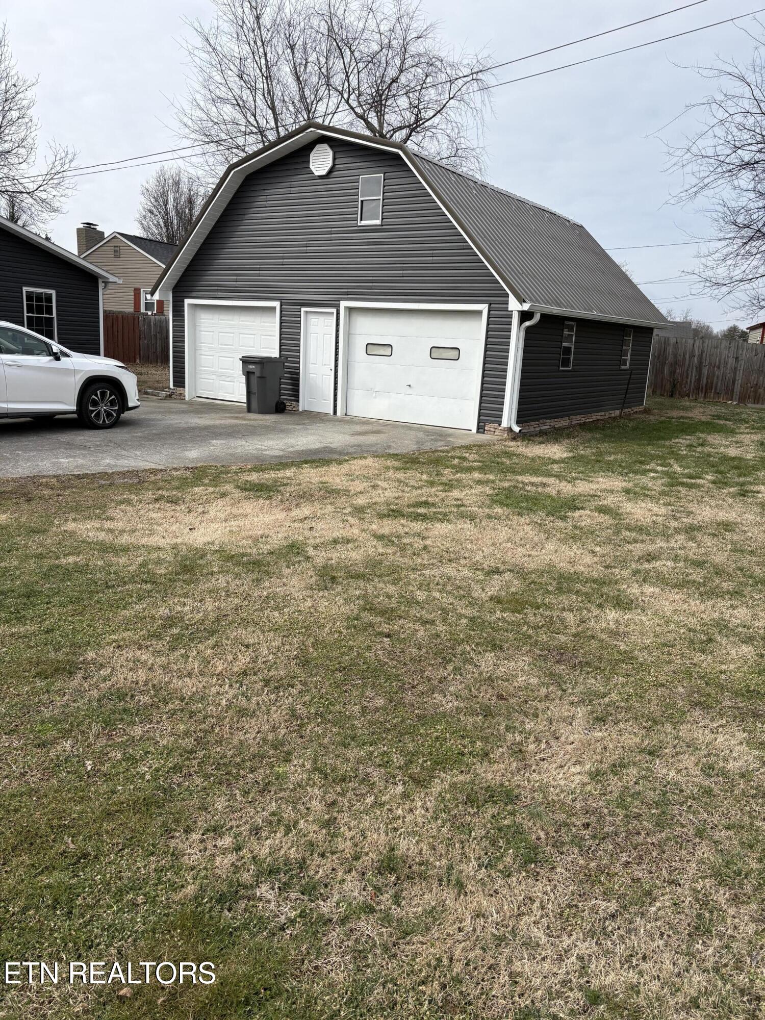 332 Henderson Street Maryville TN 37804