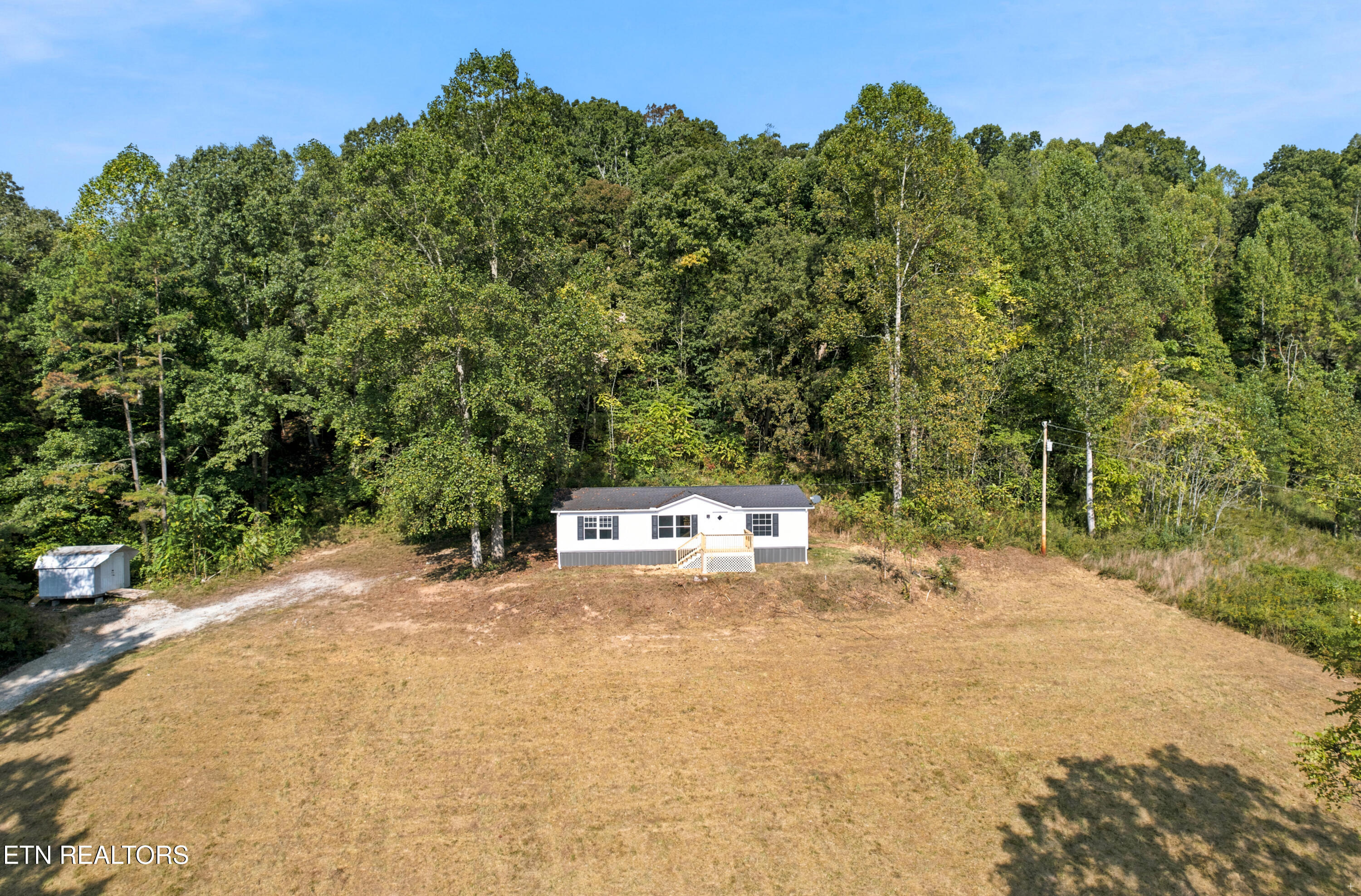 167 Marina Lane Lafollette TN 37766