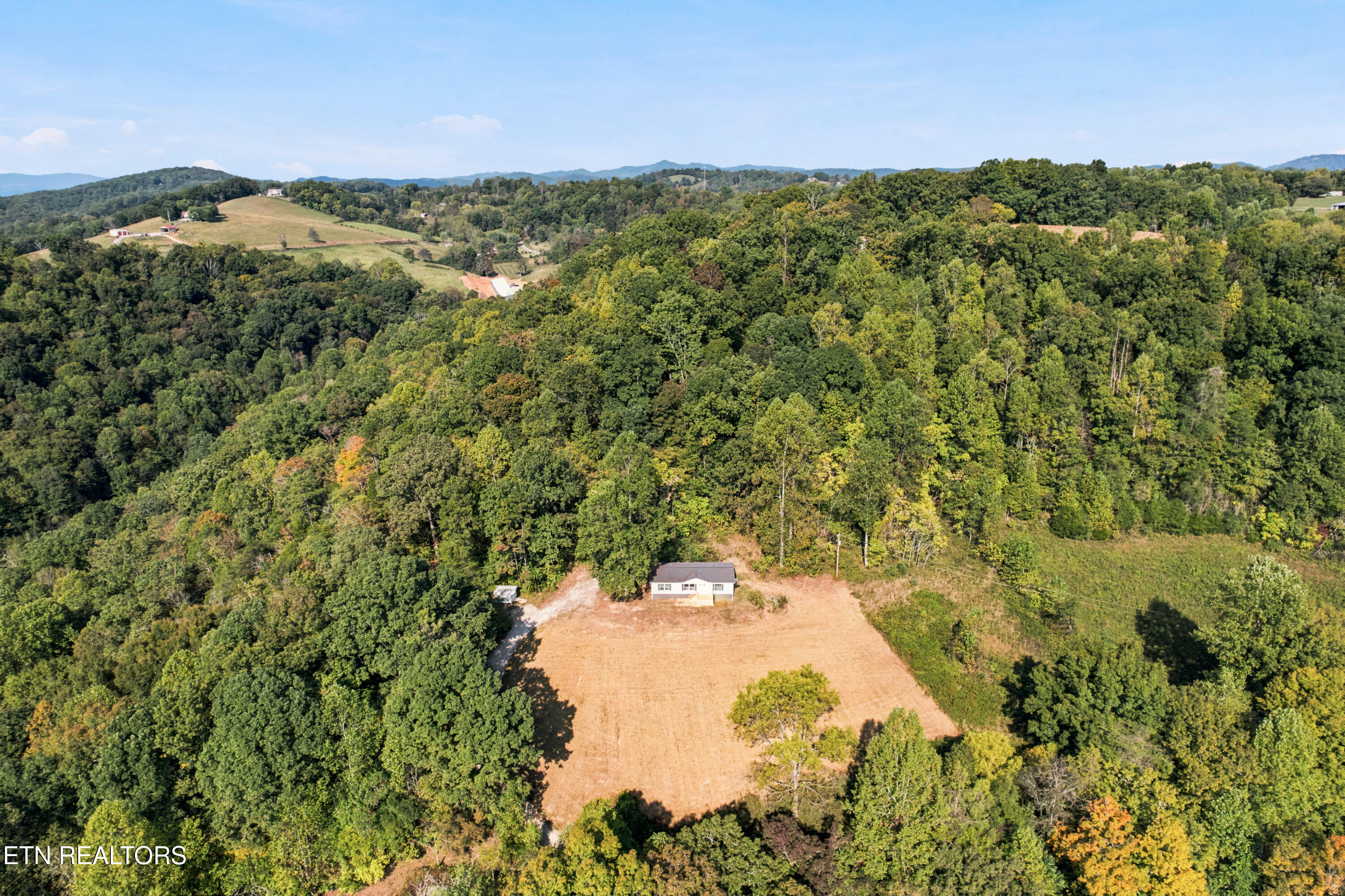 167 Marina Lane Lafollette TN 37766