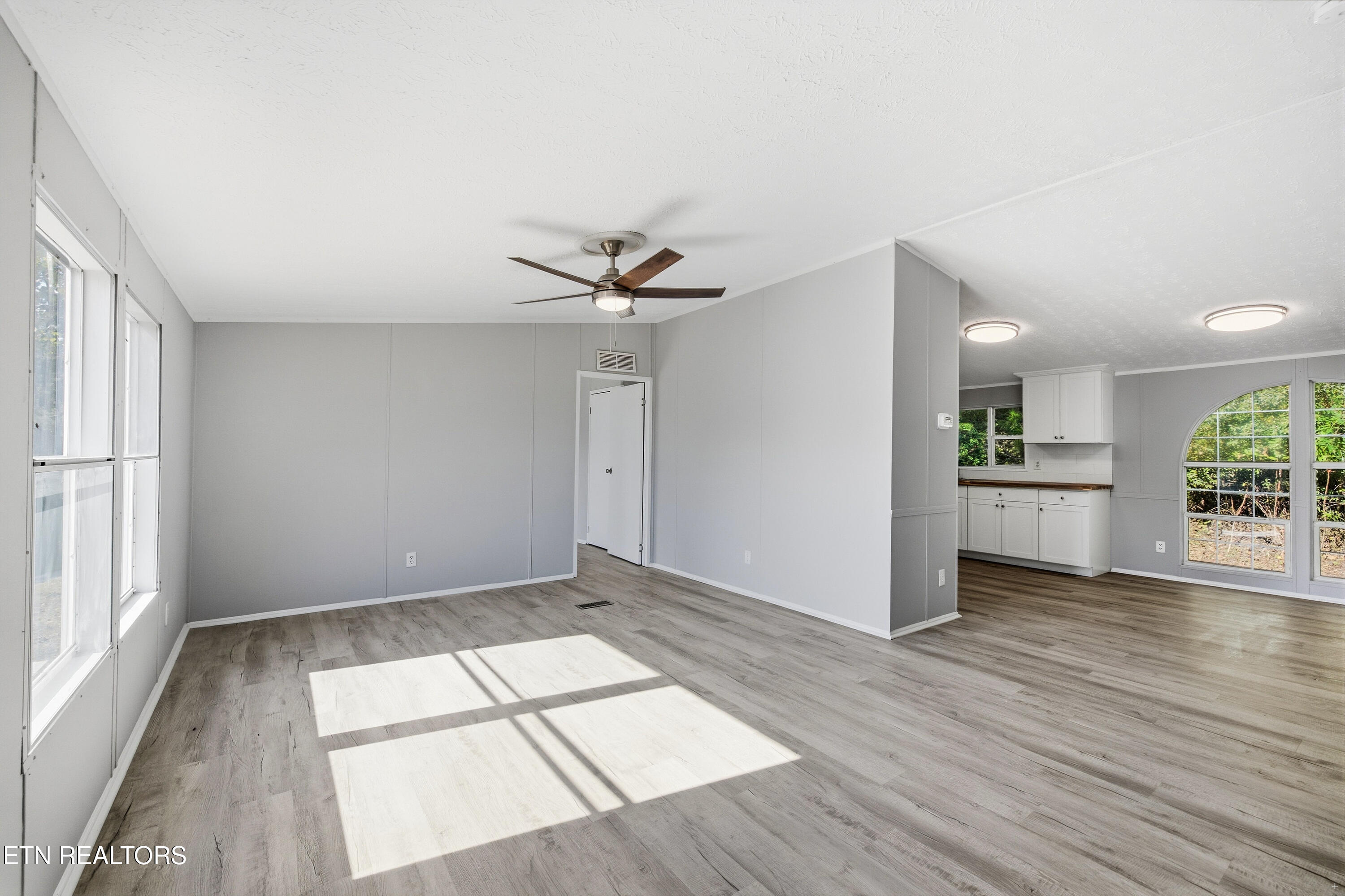 167 Marina Lane Lafollette TN 37766