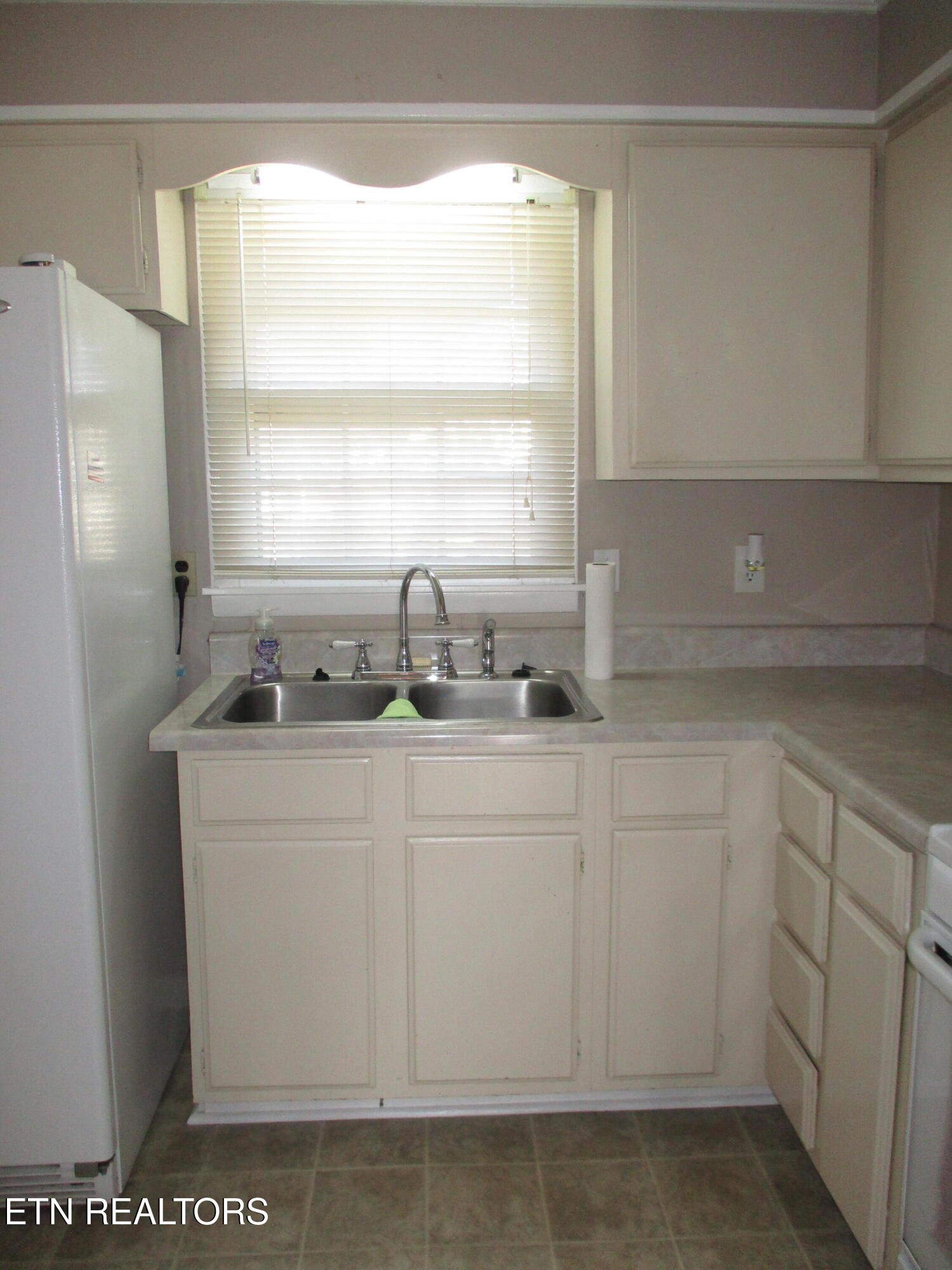 494 10th Street Crossville TN 38555