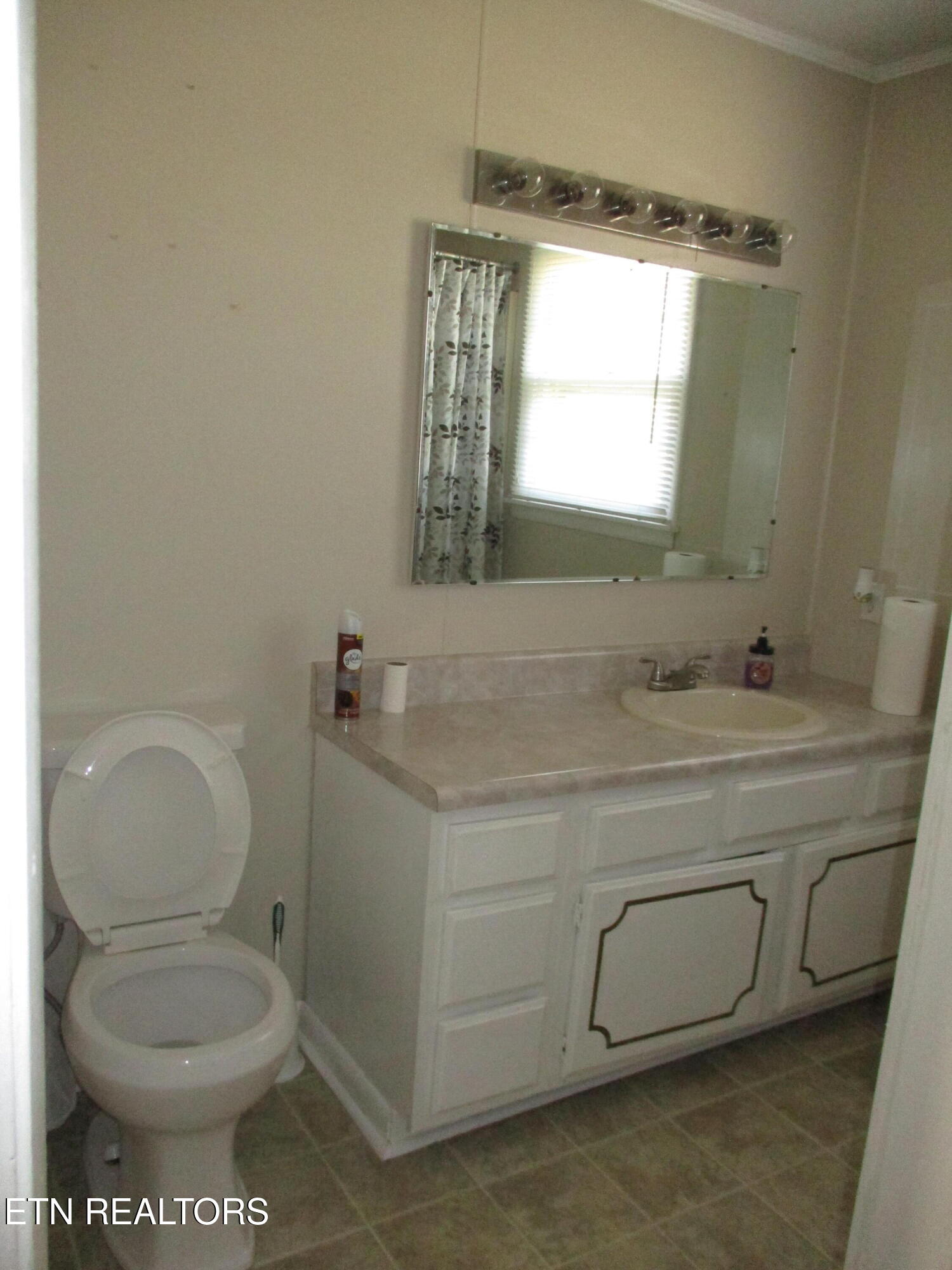 494 10th Street Crossville TN 38555