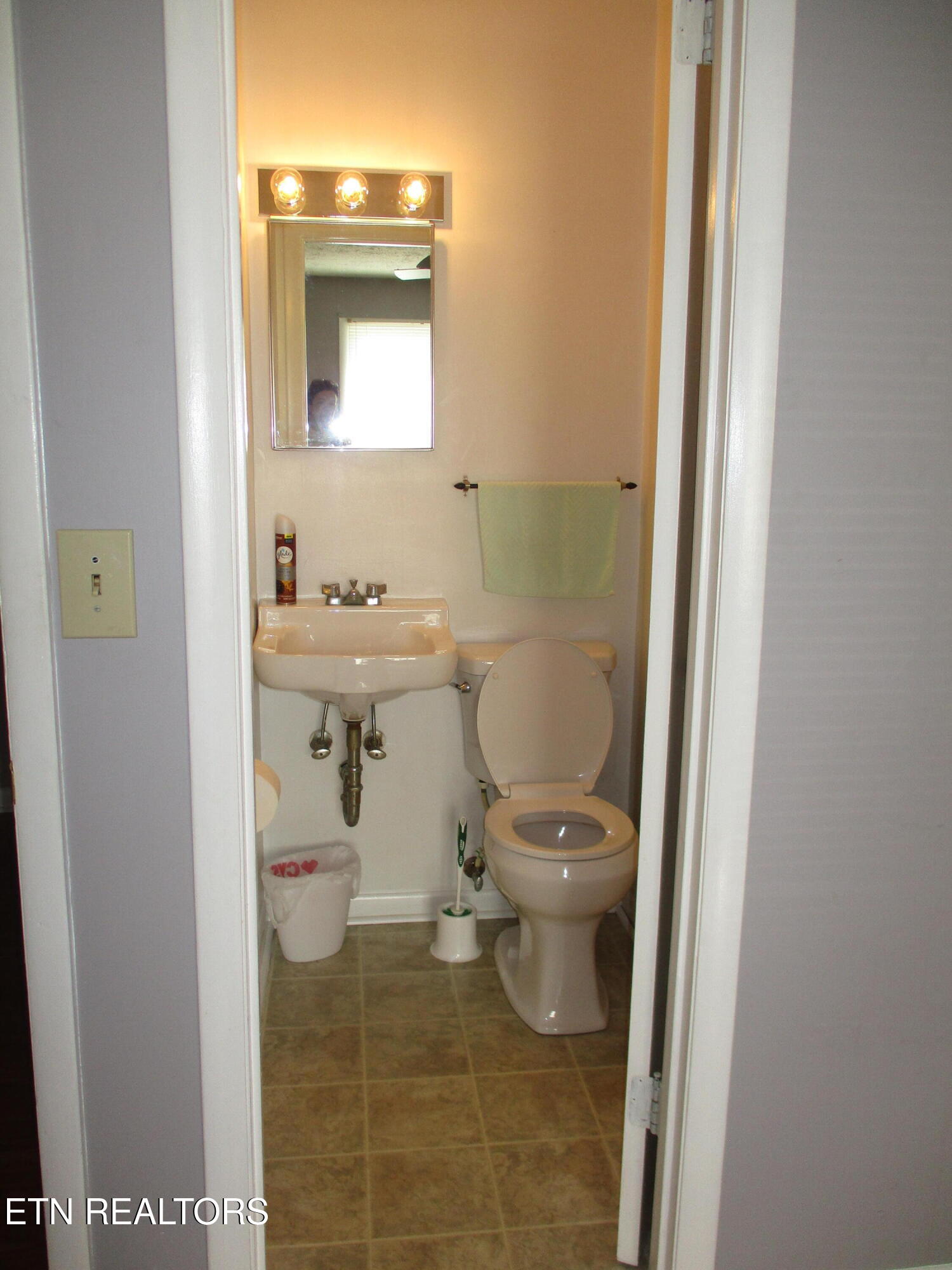 494 10th Street Crossville TN 38555