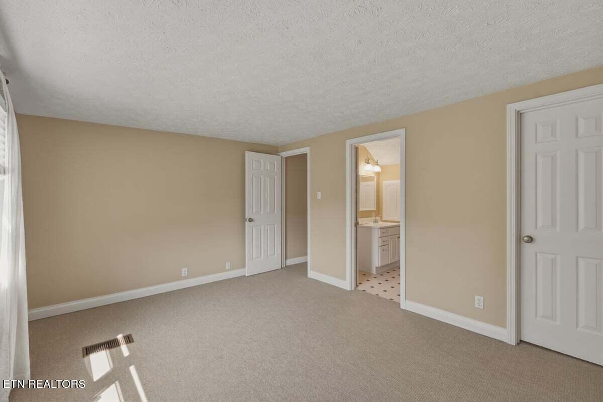 6508 Westland Drive Knoxville TN 37919
