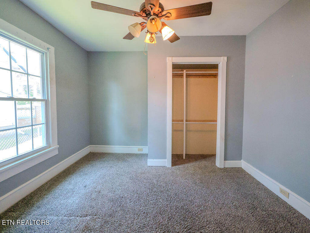 605 Shoemaker Street Athens TN 37303