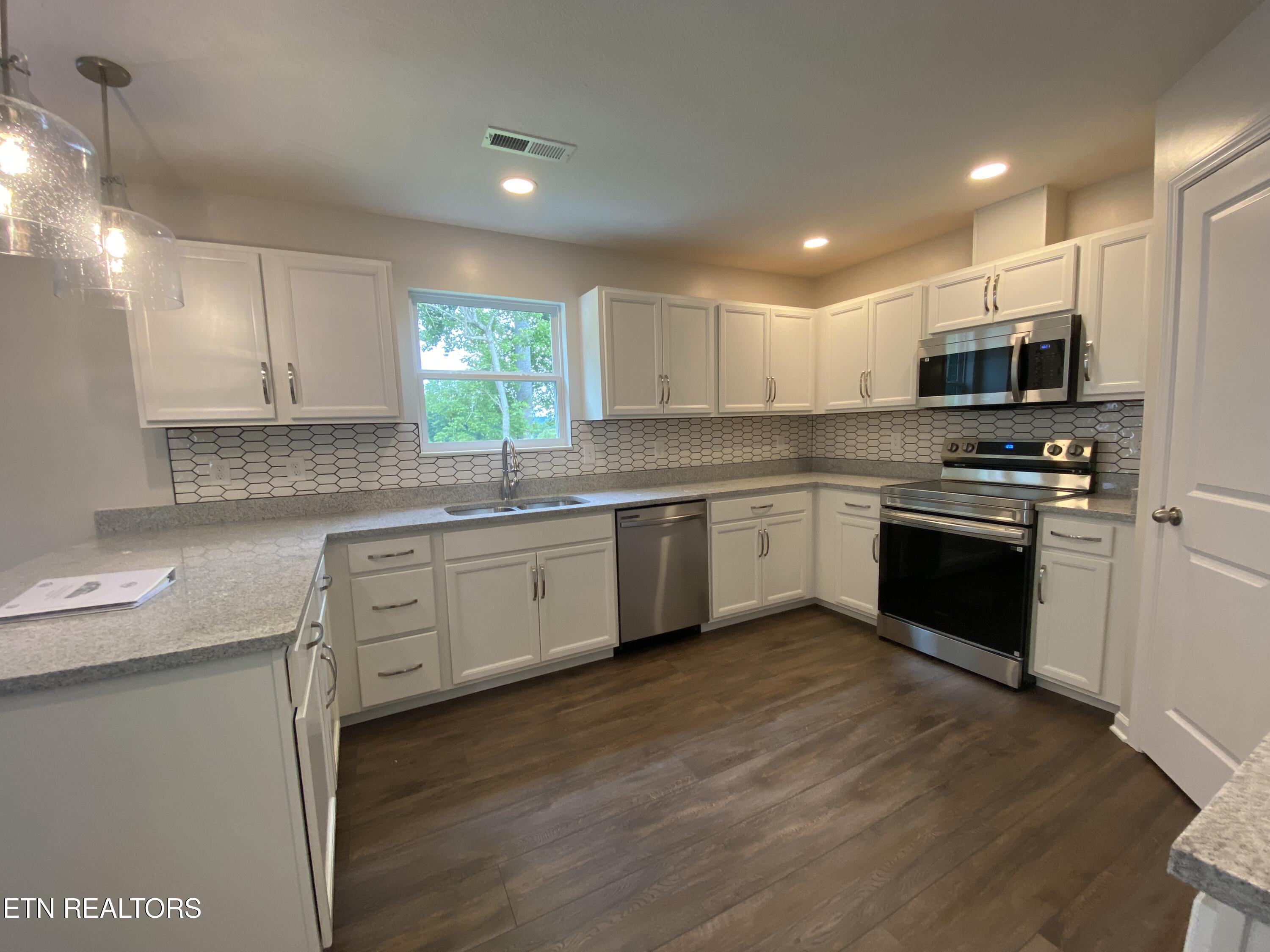 7923 Brownvue Road Knoxville TN 37931