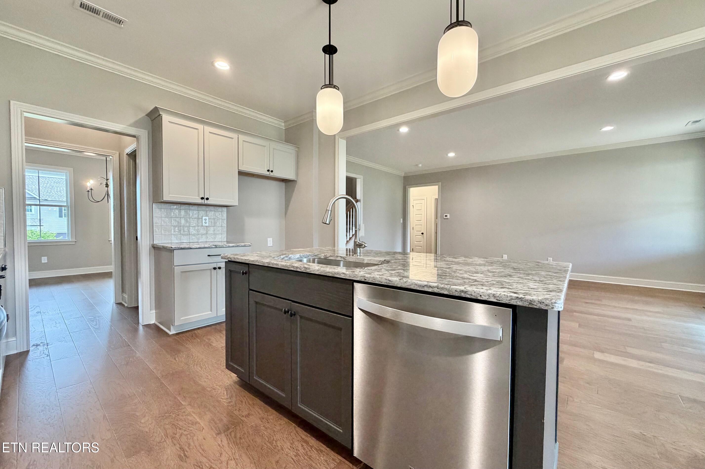 8922 Queensdale Lane Knoxville TN 37924