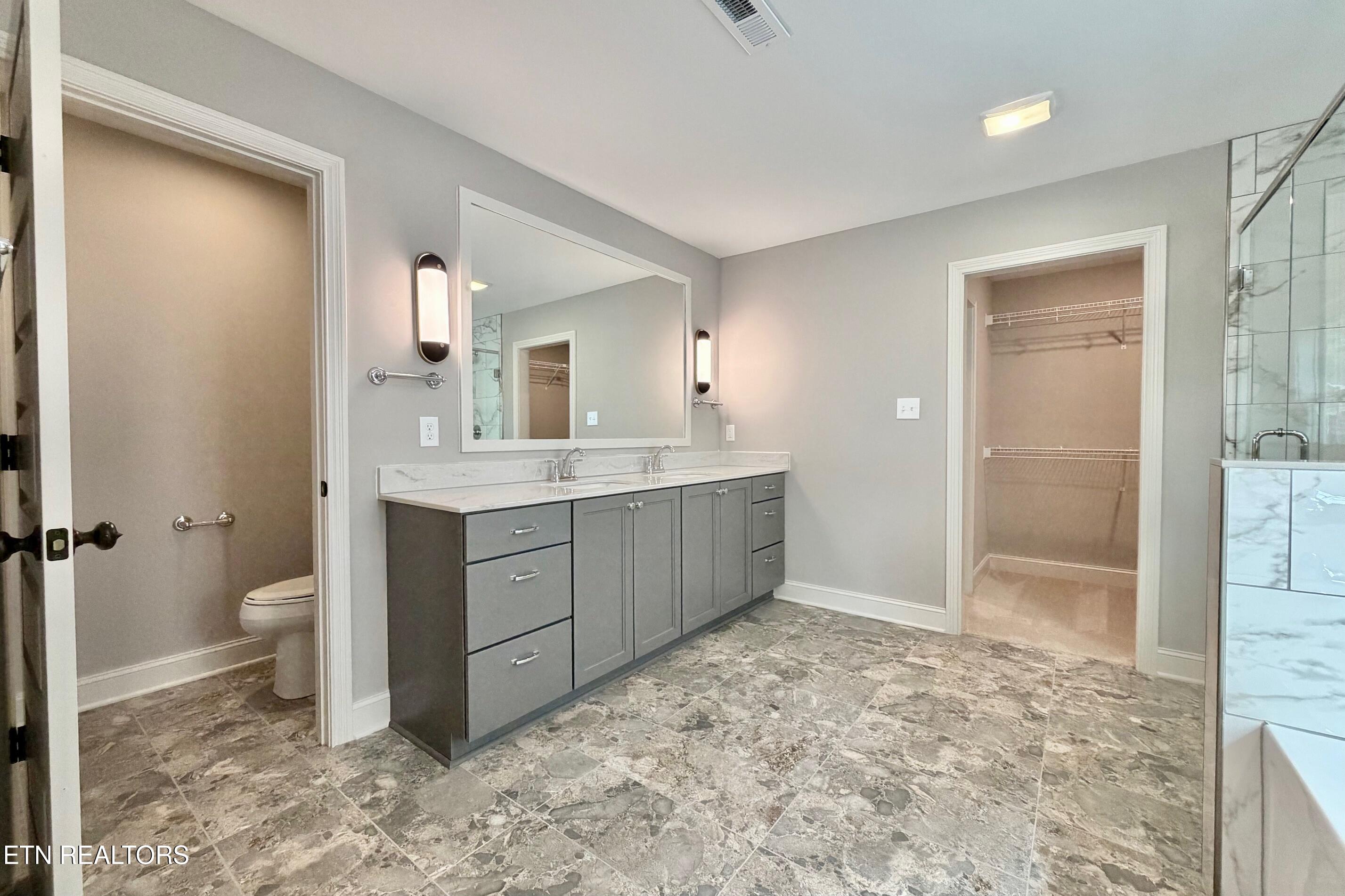 8922 Queensdale Lane Knoxville TN 37924