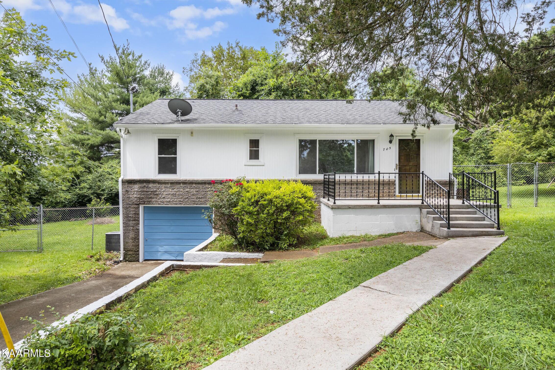 705 Delapp Drive Knoxville TN 37912
