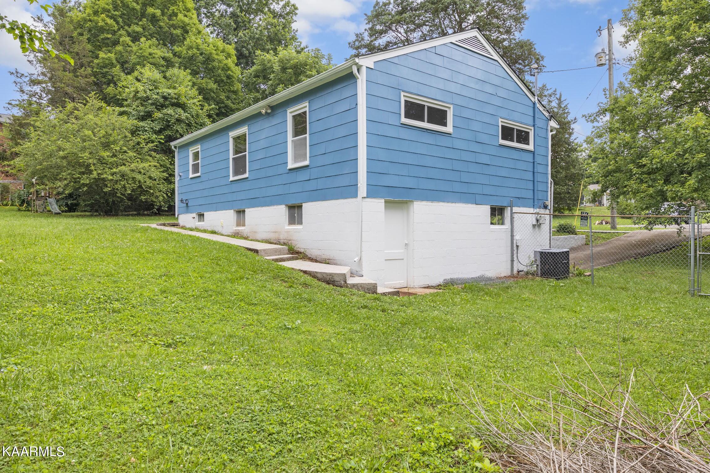 705 Delapp Drive Knoxville TN 37912