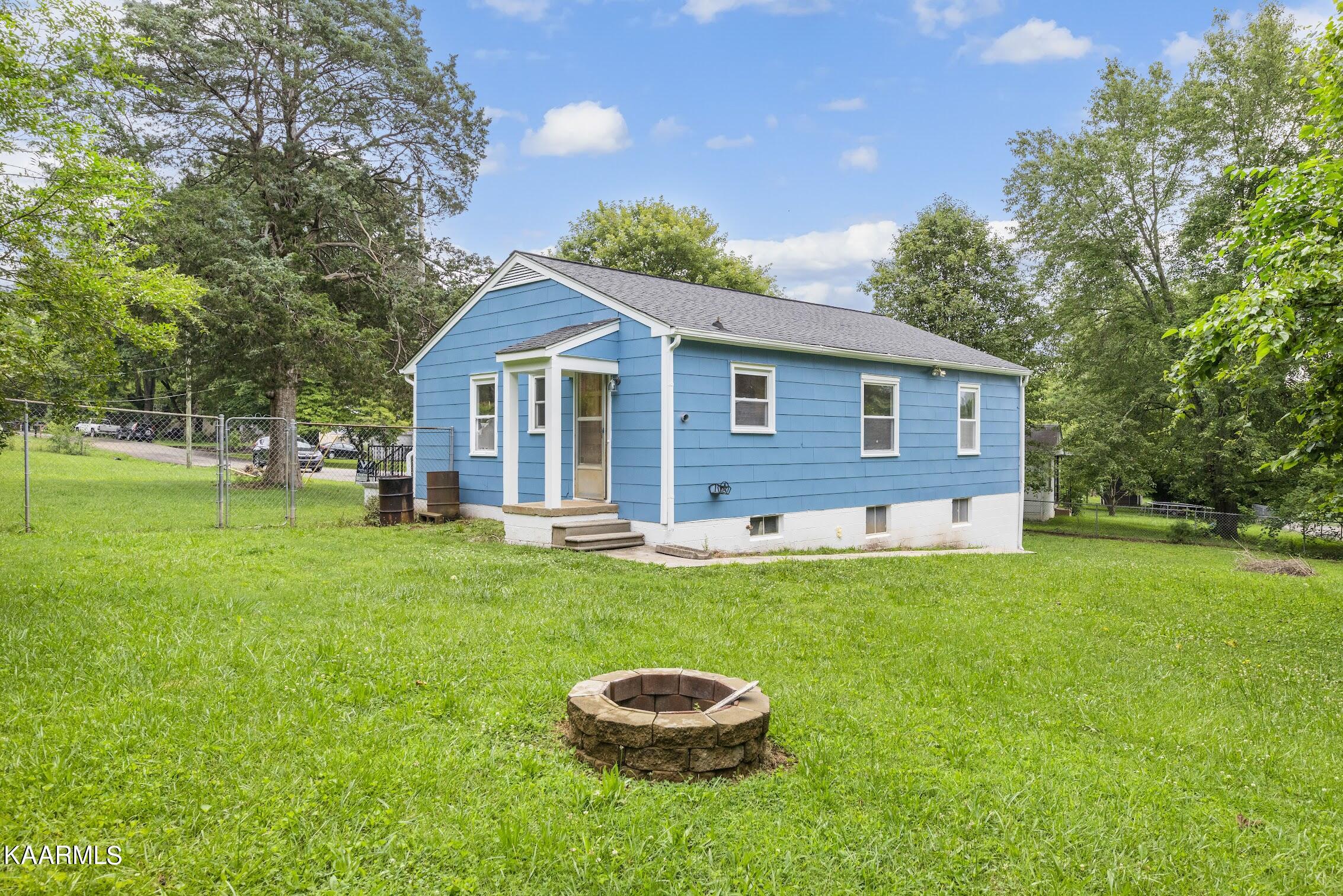705 Delapp Drive Knoxville TN 37912