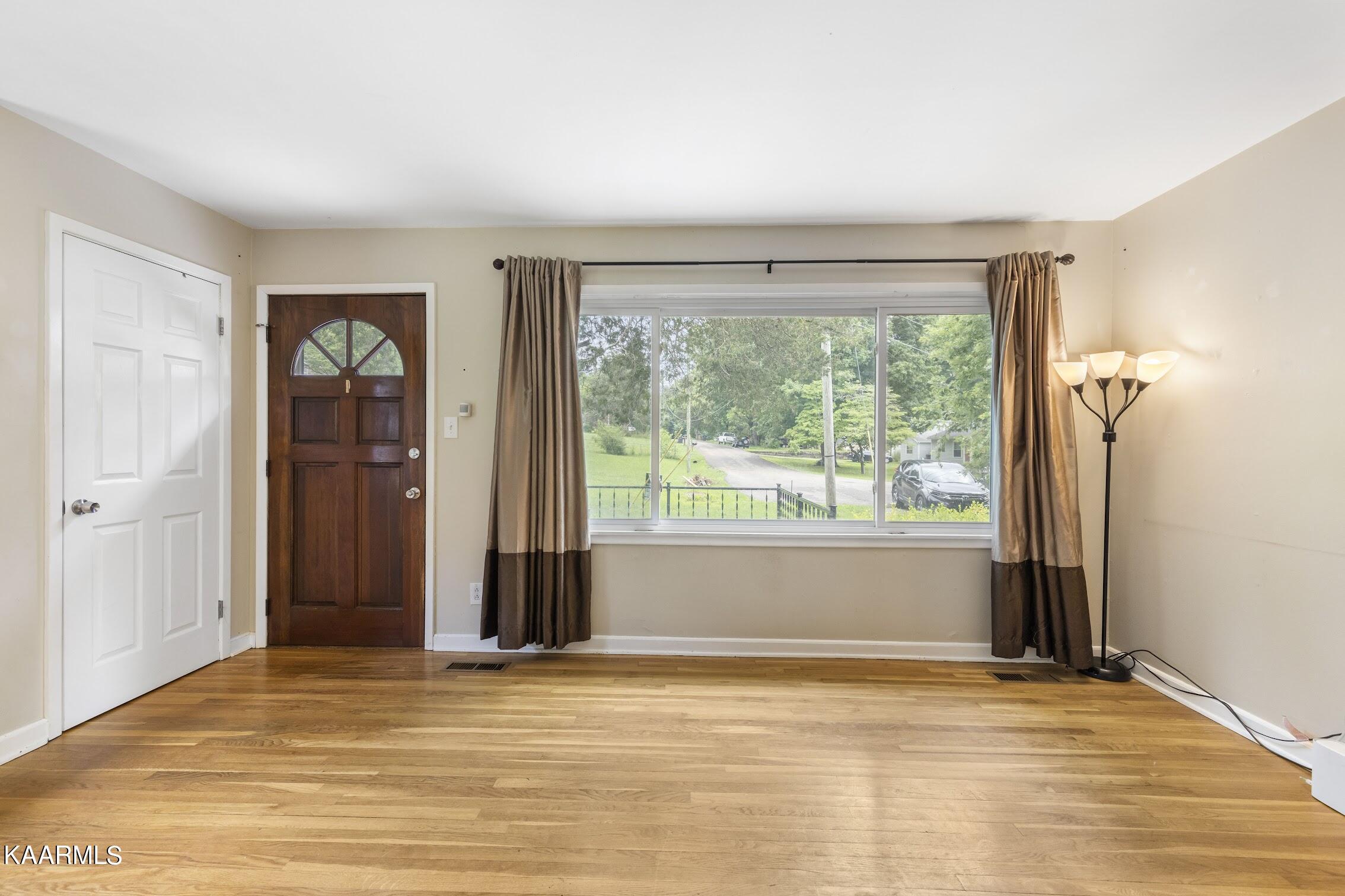 705 Delapp Drive Knoxville TN 37912