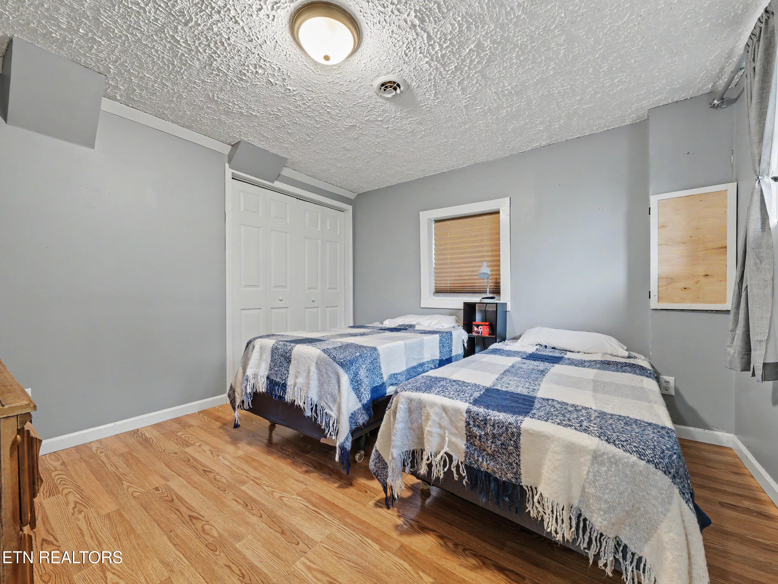 1201 Foxcrolf Drive Knoxville TN 37923