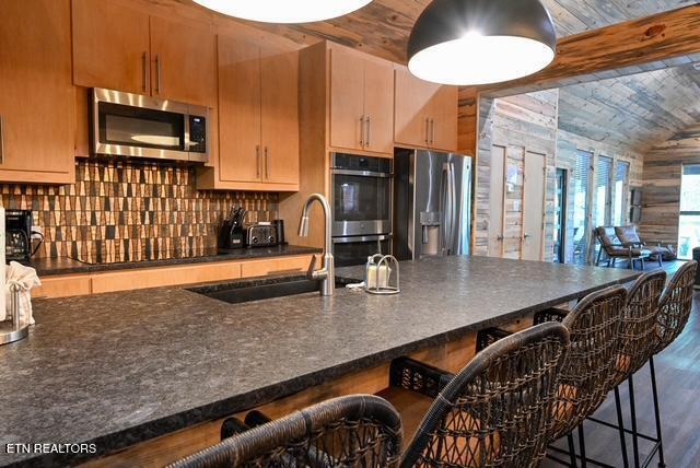 1421 Silver Poplar Lane Sevierville TN 37876