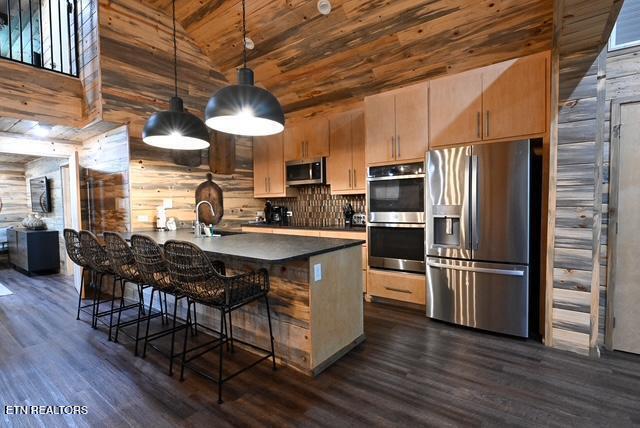 1421 Silver Poplar Lane Sevierville TN 37876