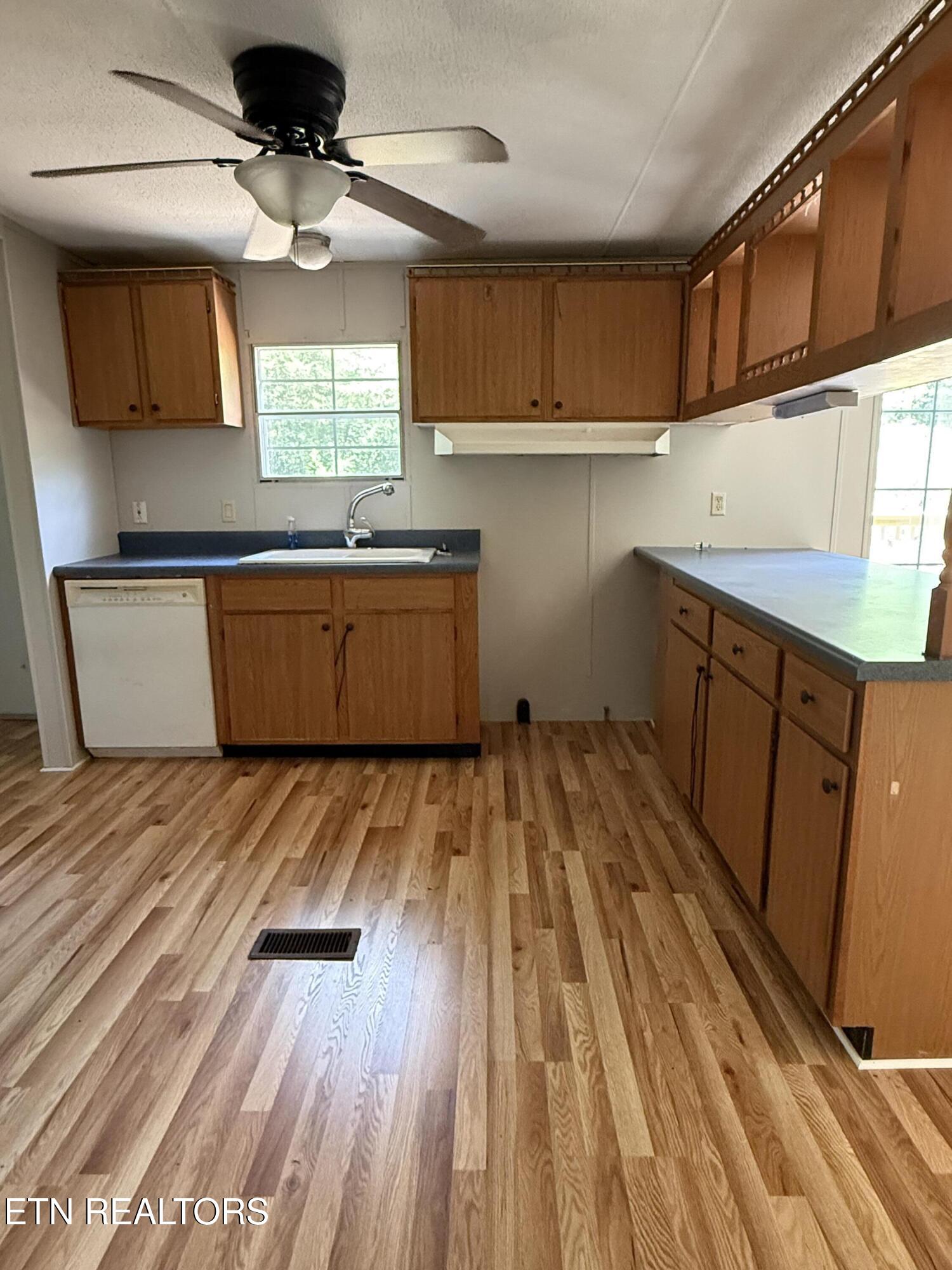 947 N Old Grey Ridge Road Maryville TN 37801