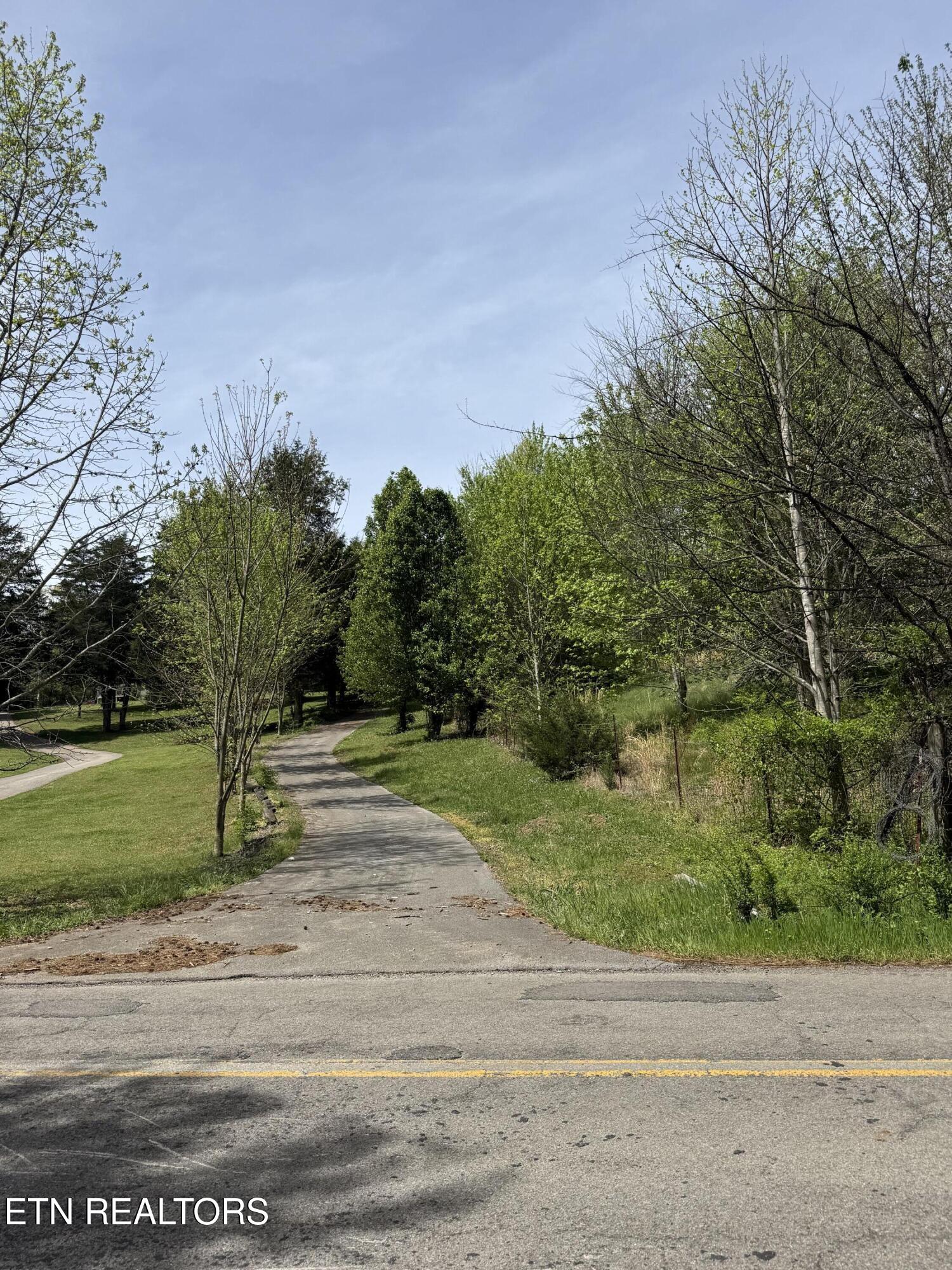 947 N Old Grey Ridge Road Maryville TN 37801