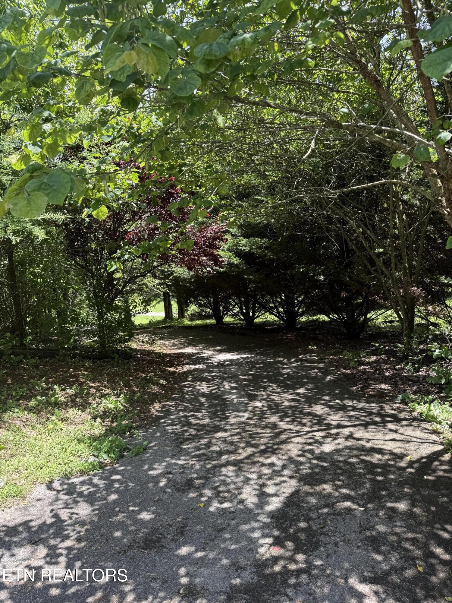 947 N Old Grey Ridge Road Maryville TN 37801