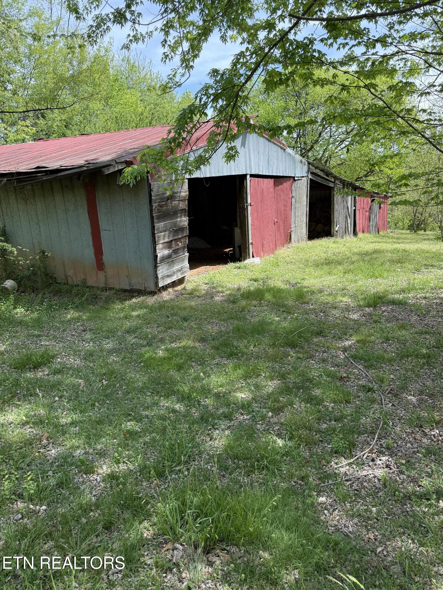 947 N Old Grey Ridge Road Maryville TN 37801