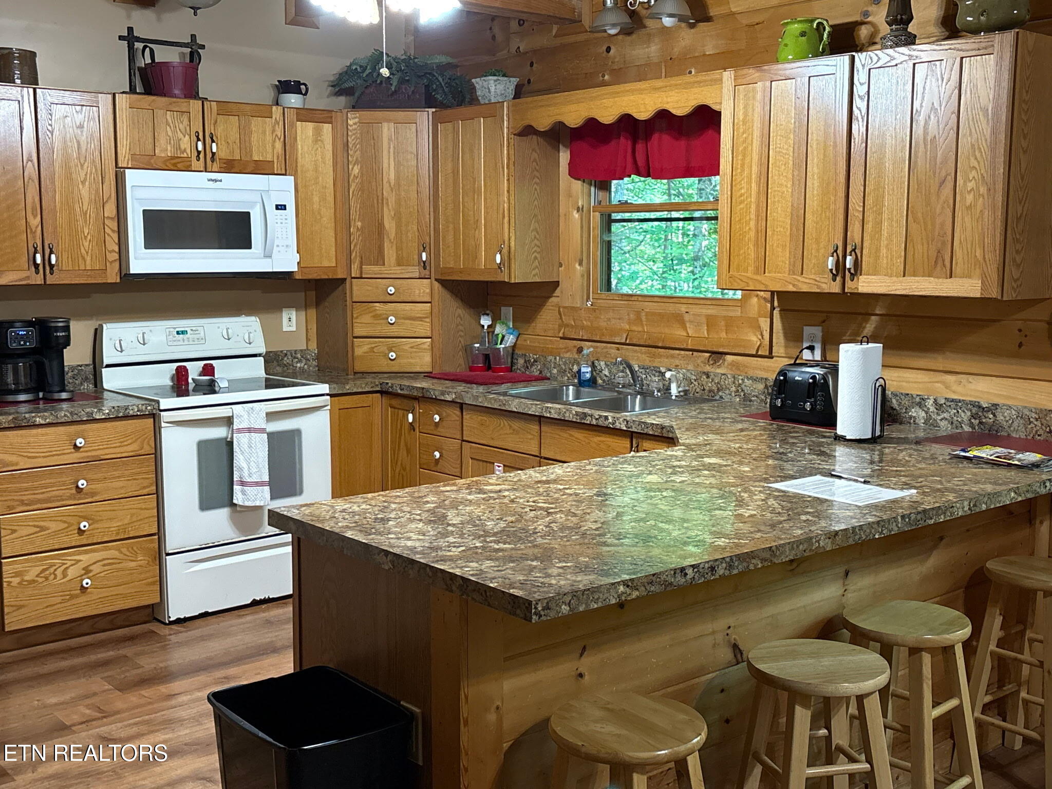 4234 Whetstone Road Sevierville TN 37862