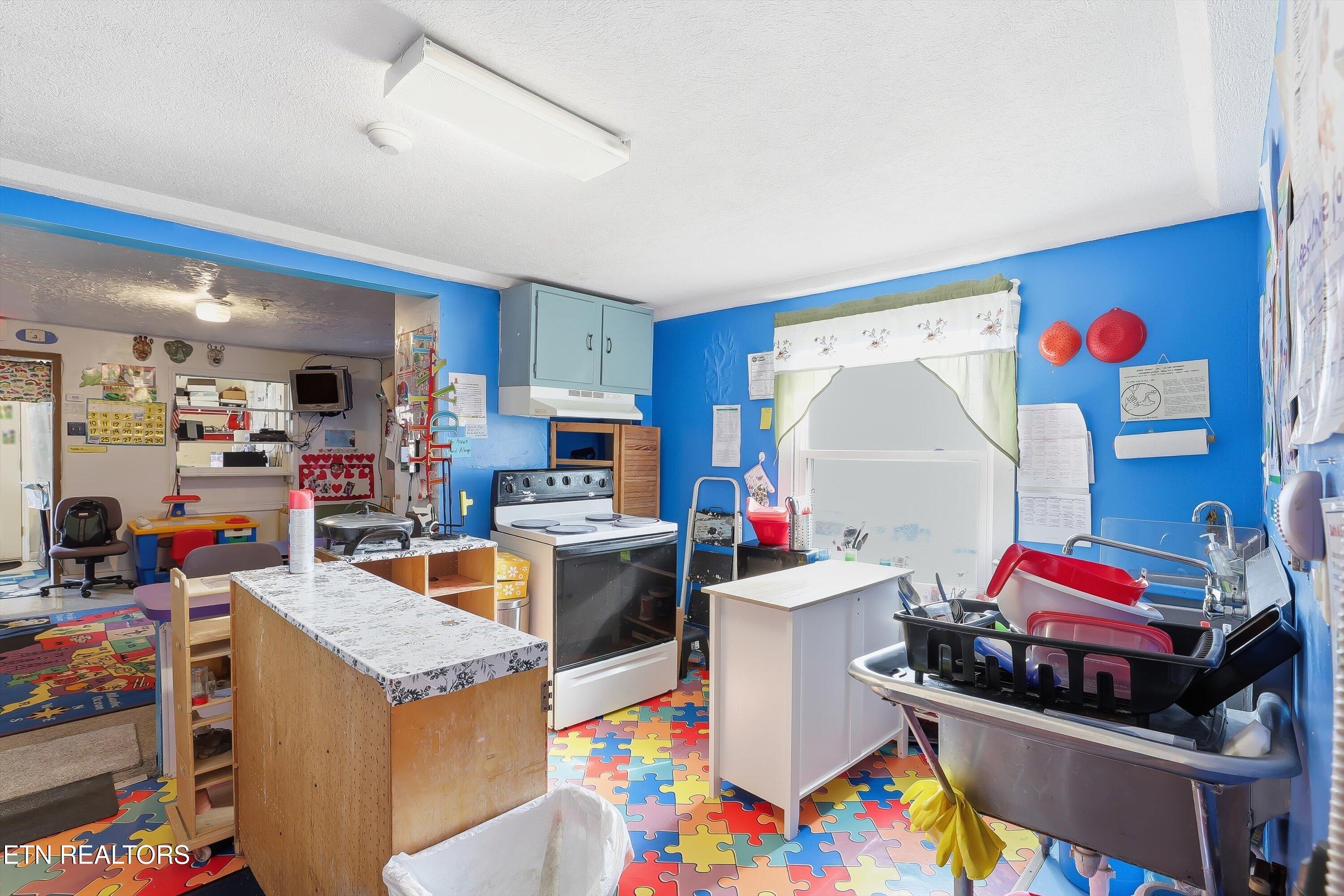 1329 Border Street Knoxville TN 37914
