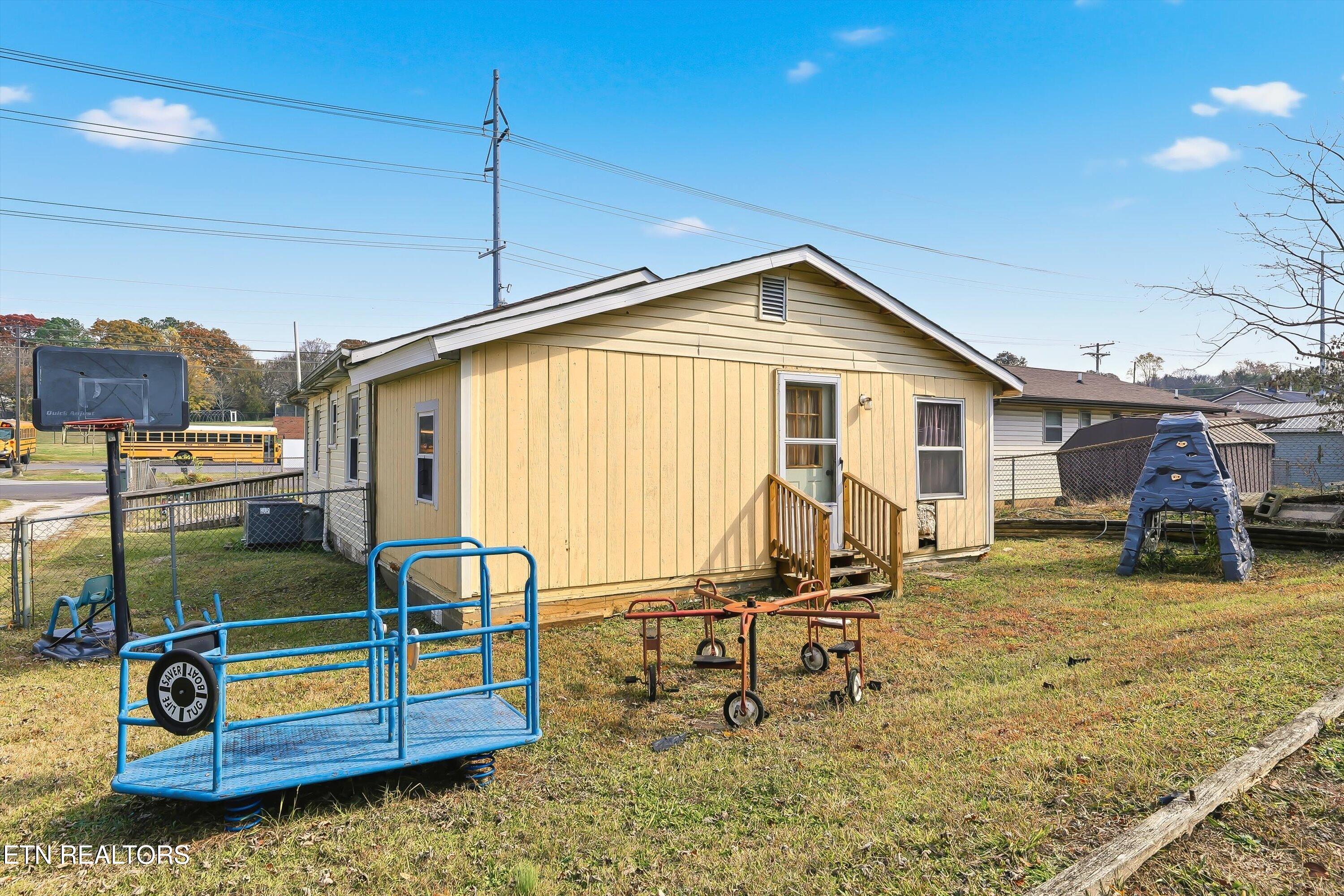 1329 Border Street Knoxville TN 37914