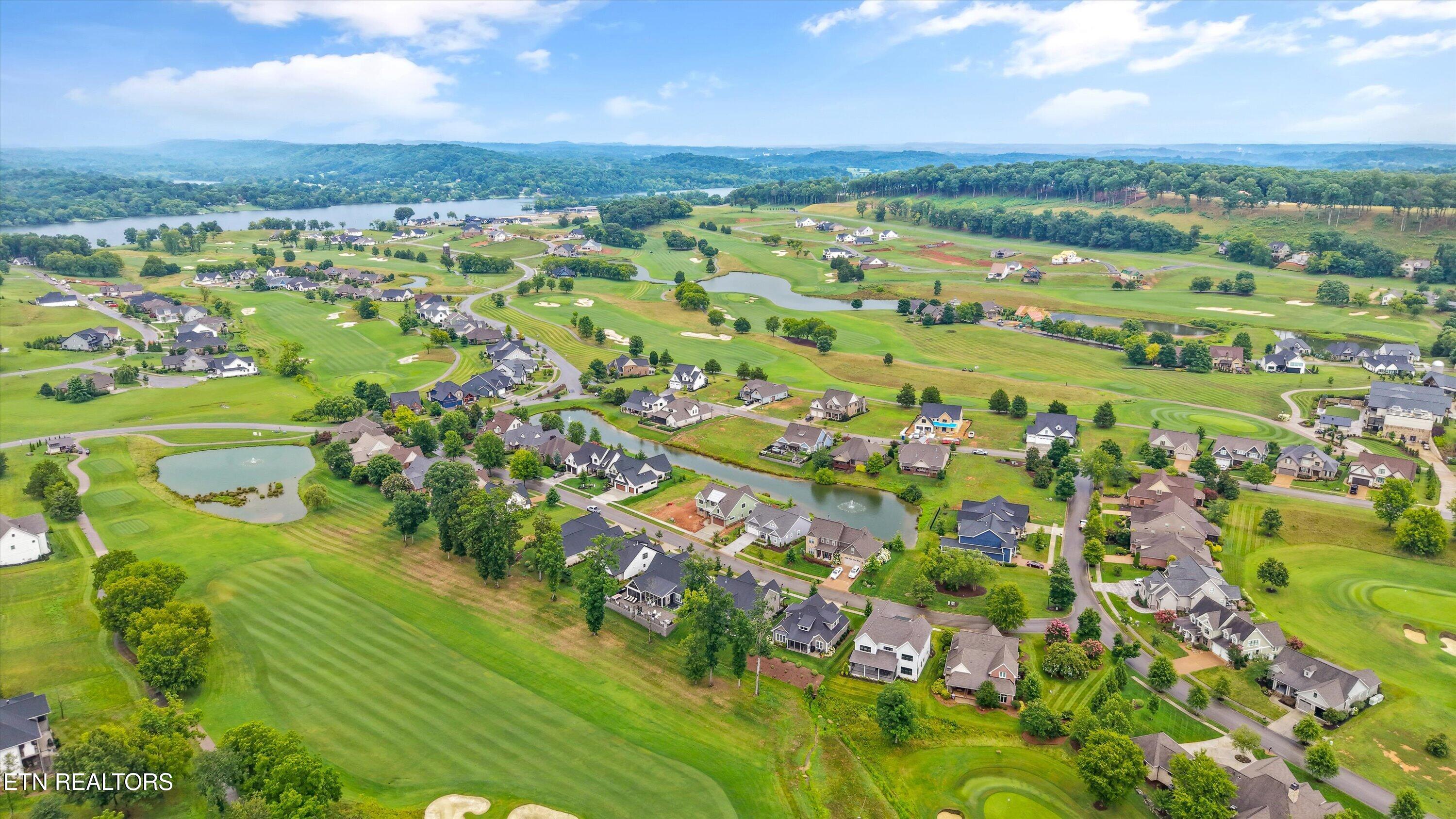 496 Ironwood Lane Loudon TN 37774