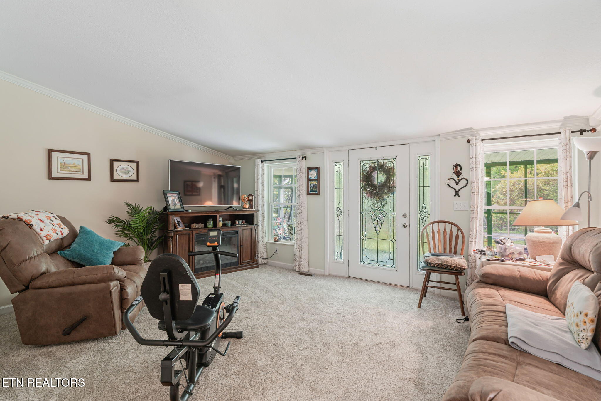 136 Holber Road Harriman TN 37748