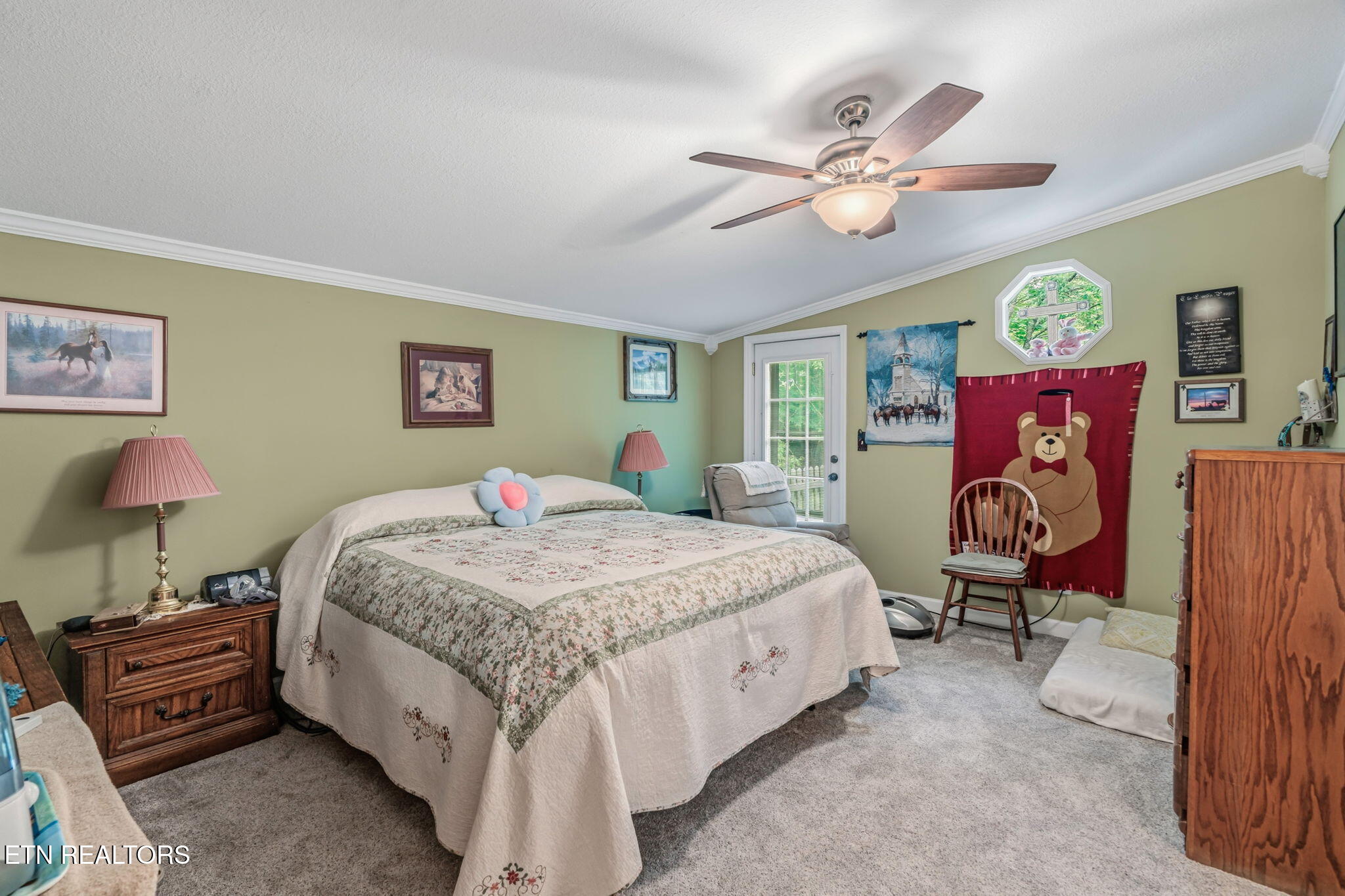 136 Holber Road Harriman TN 37748