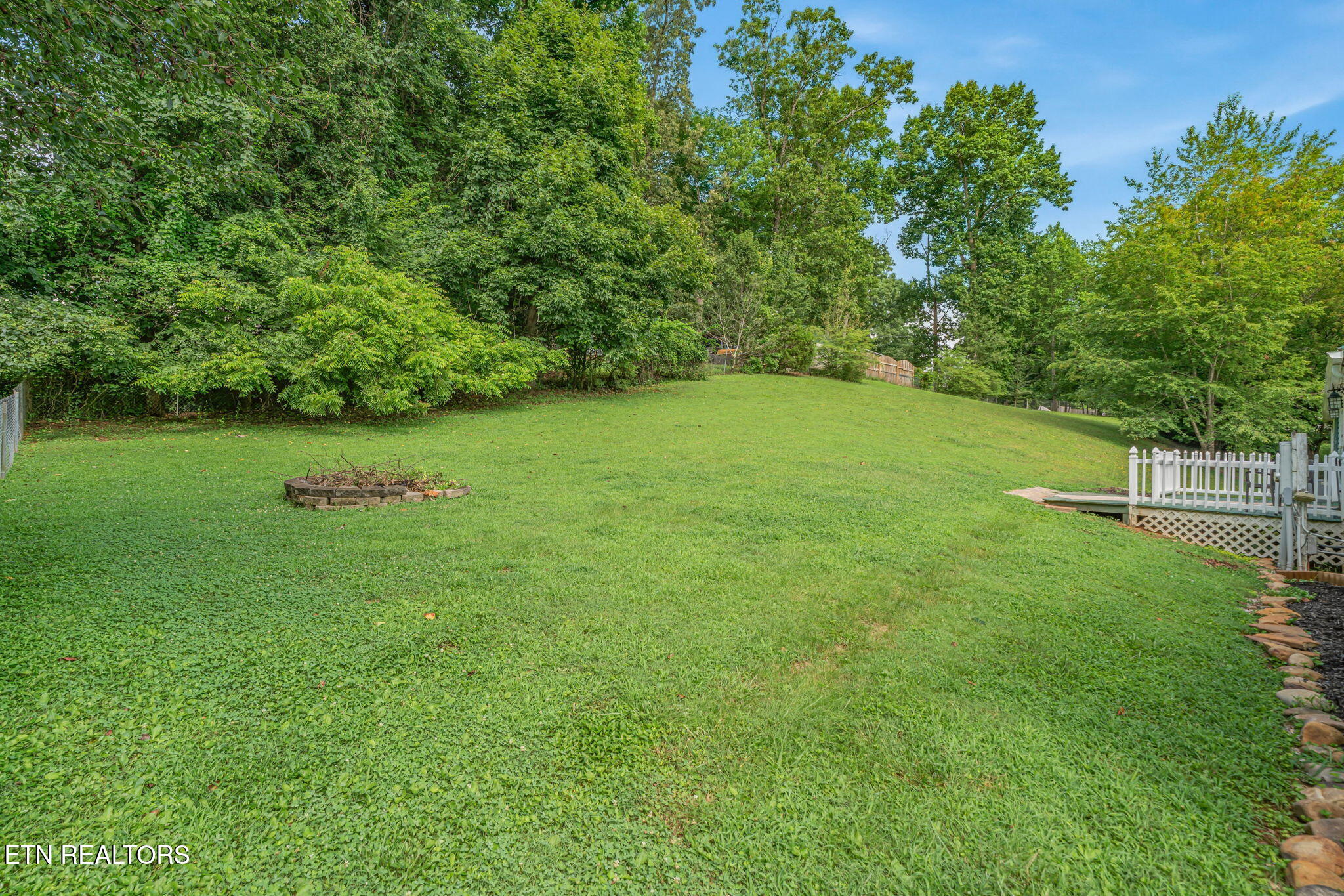 136 Holber Road Harriman TN 37748